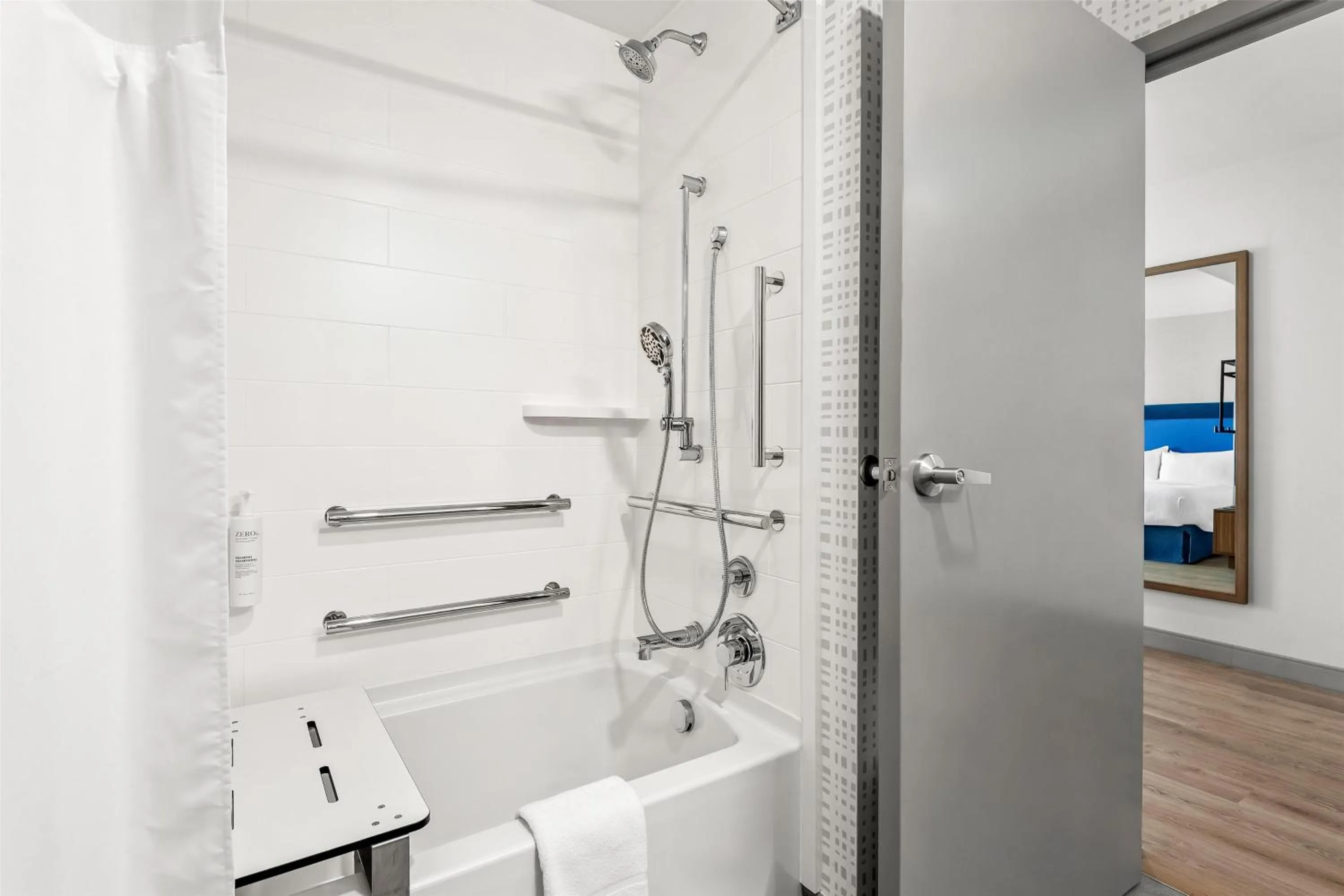 Bathroom in Hampton Inn & Suites Intercourse, Pa