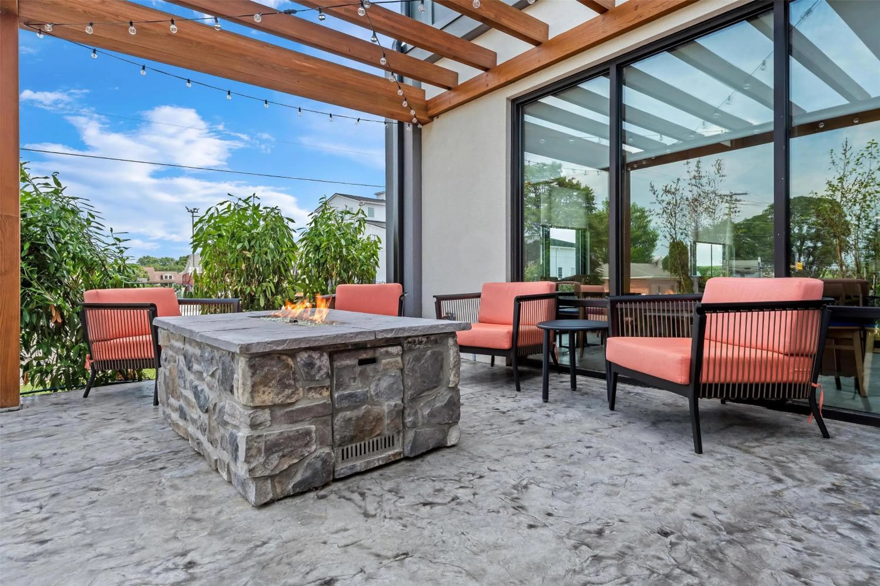 Patio in Hampton Inn & Suites Intercourse, Pa