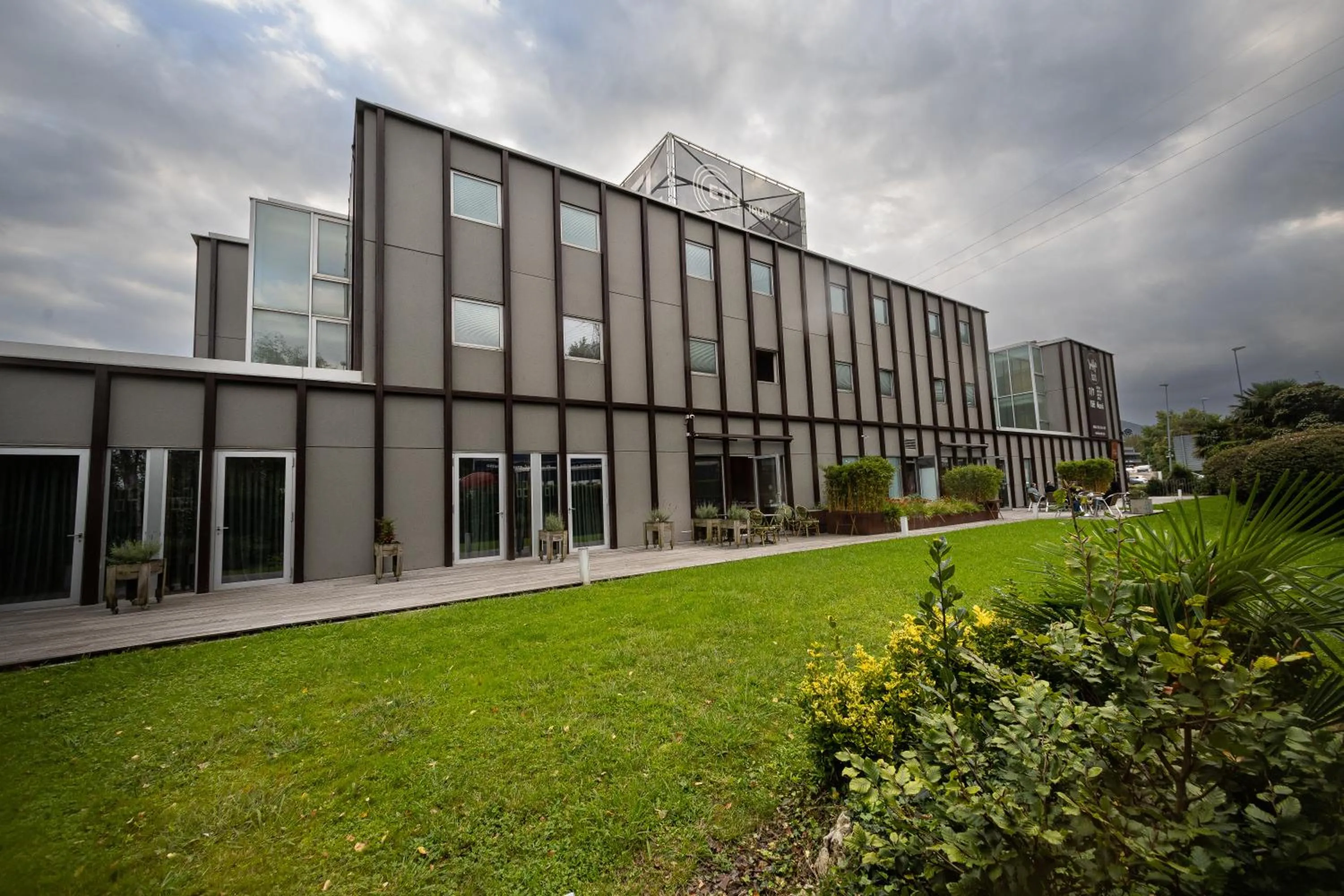 Property building in ETH Irún