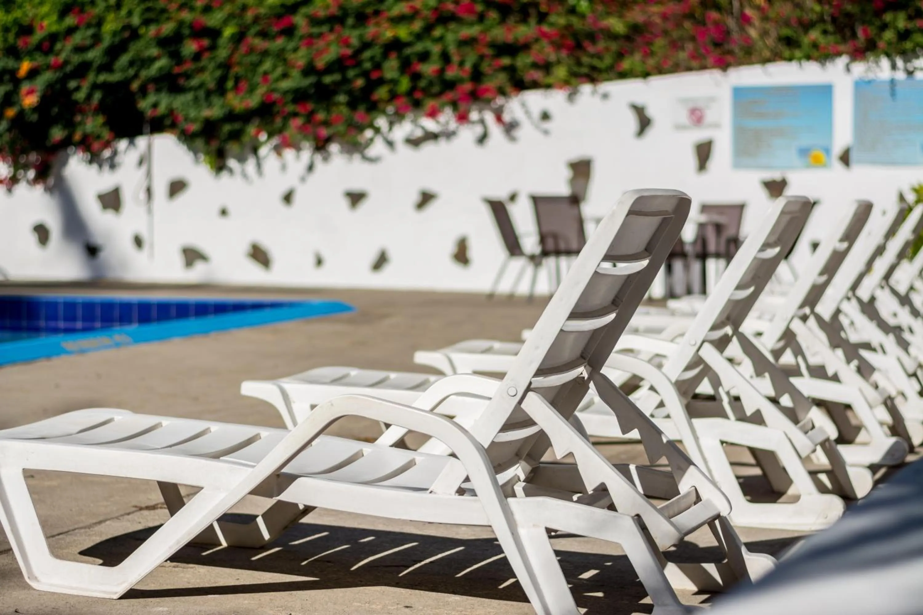 Swimming pool in Hotel Colinas del Sol