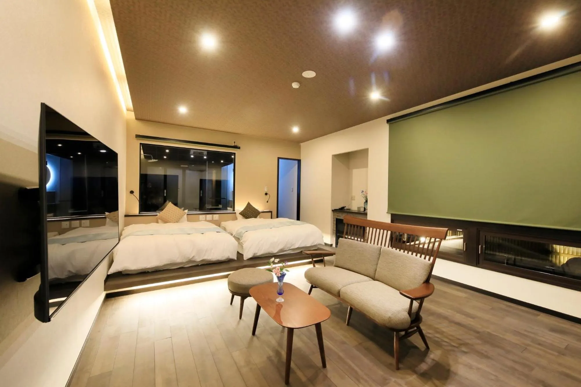 Photo of the whole room, Bed in Otogitei Kofu