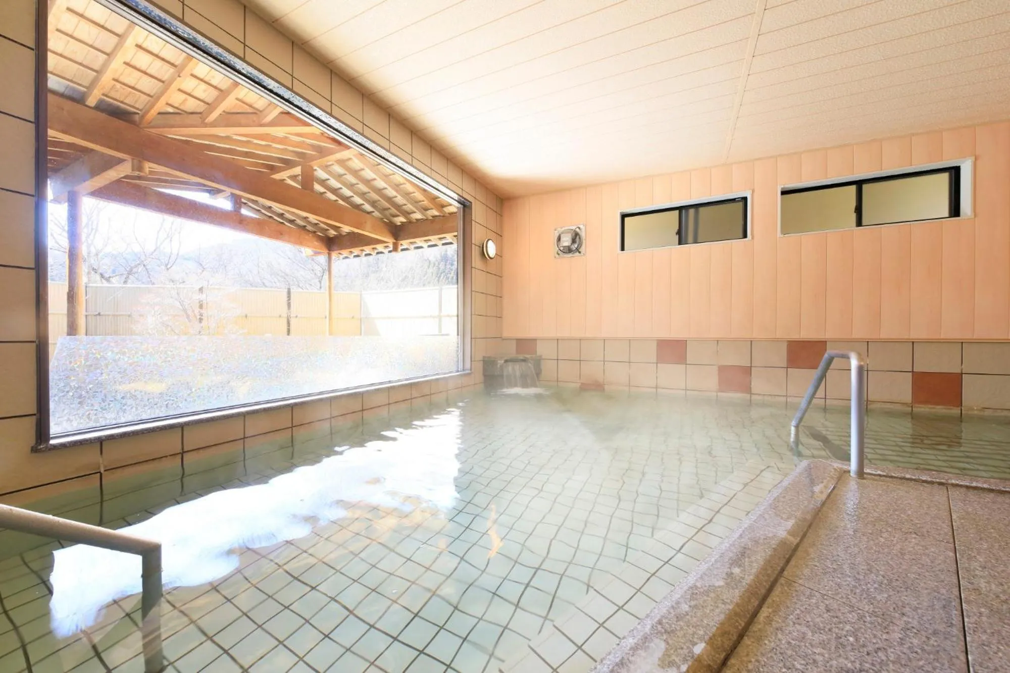 Hot Spring Bath in Otogitei Kofu