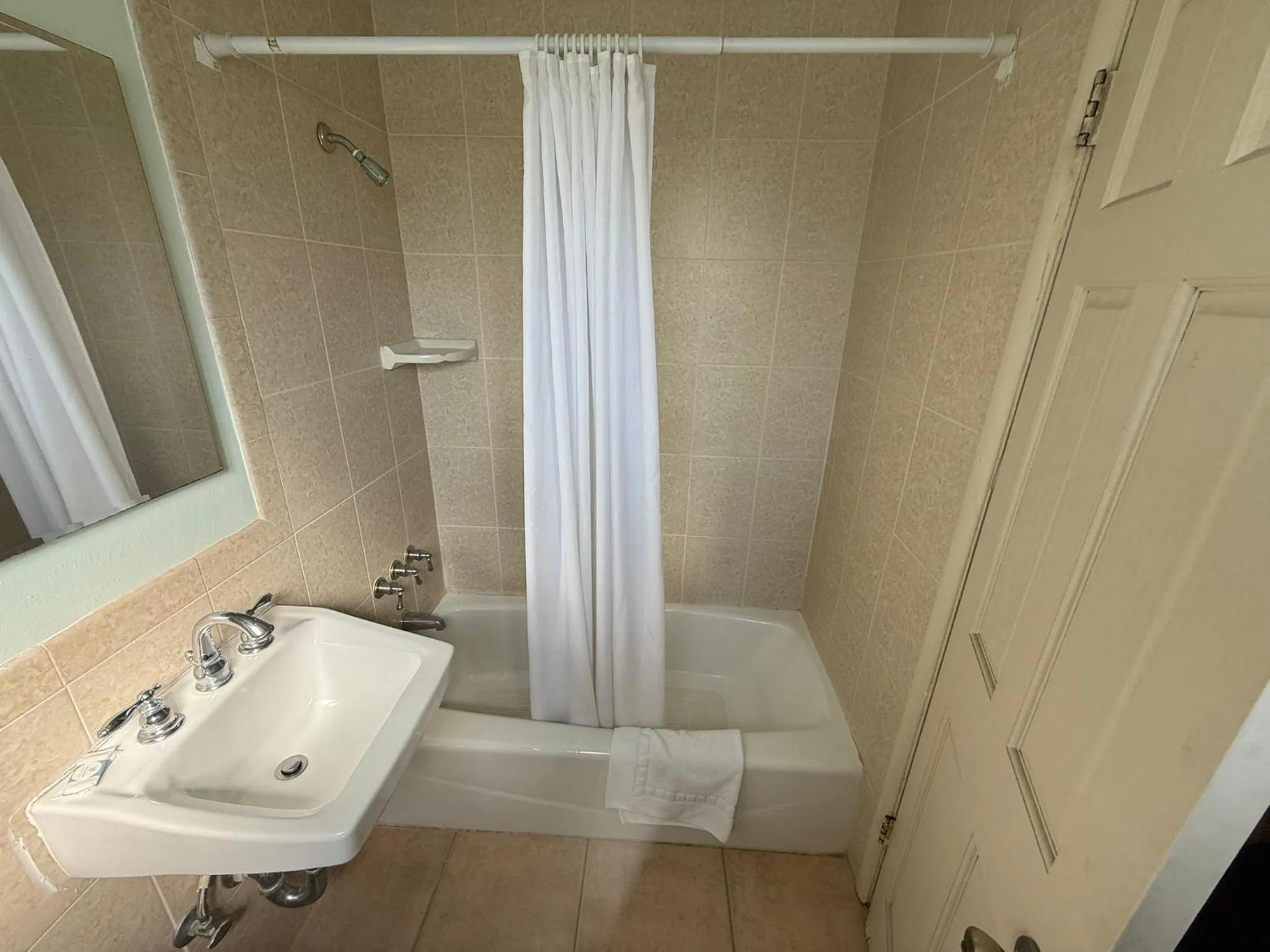 El Rancho Motel, Pasadena