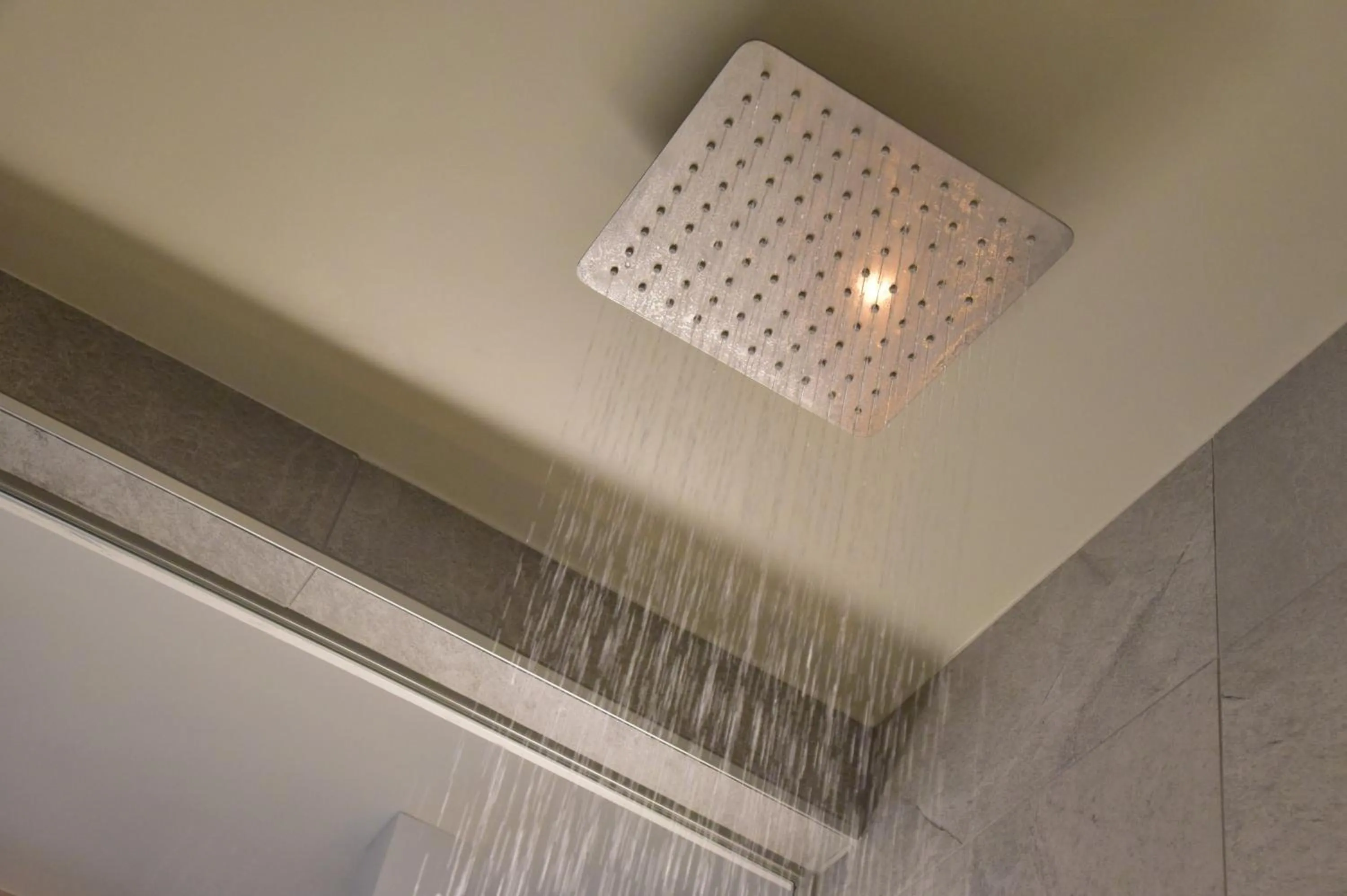 Bathroom in Hotel Rousseau