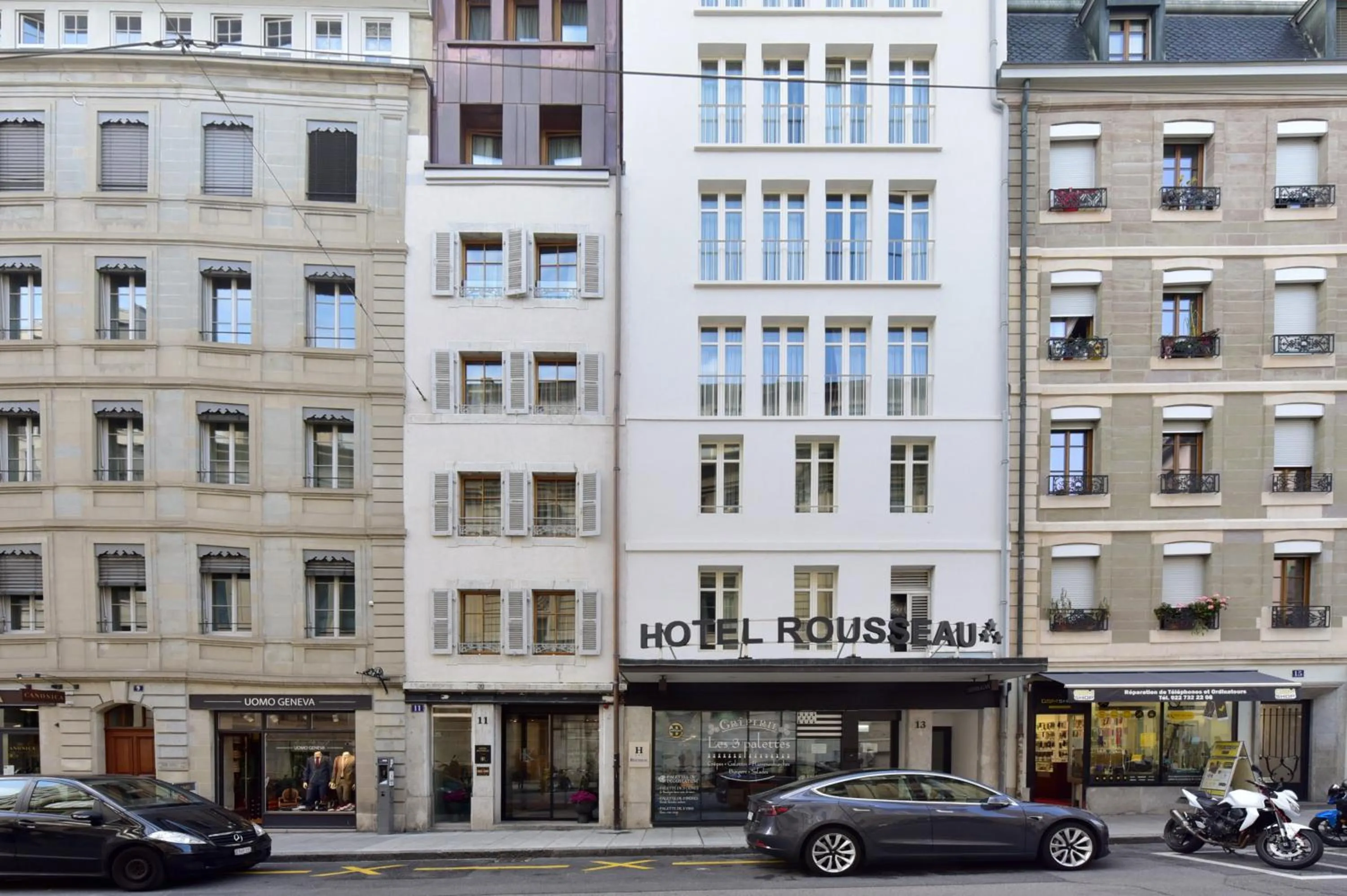 Property building in Hotel Rousseau