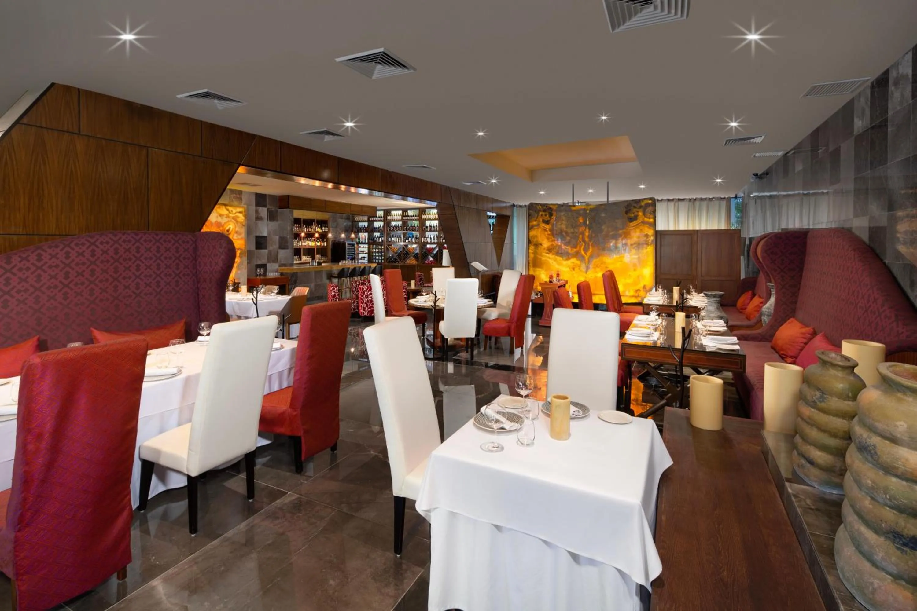 Restaurant/places to eat in The Pyramid Cancun by Oasis - All Inclusive