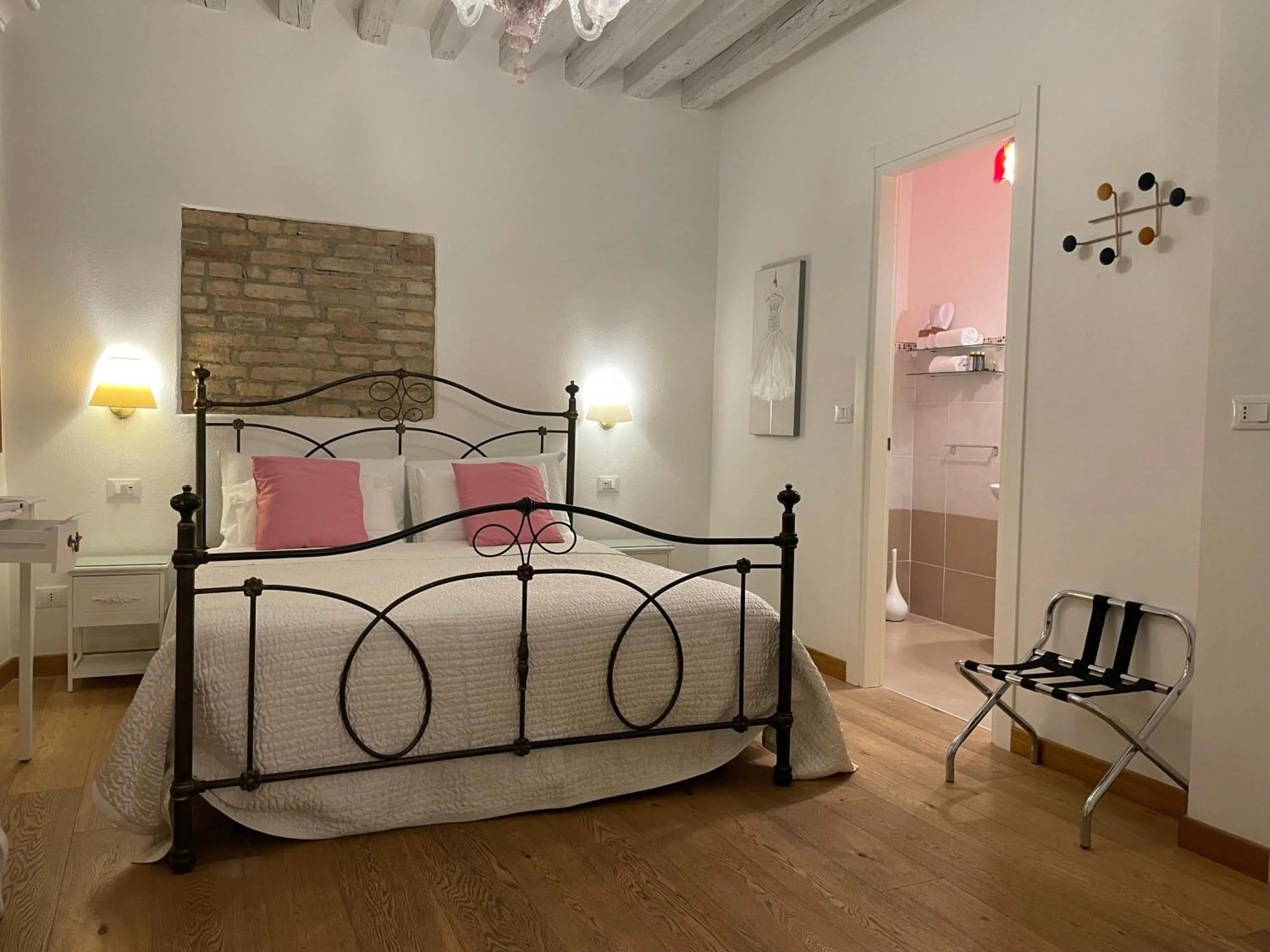 Bed in Residenza Corte Antica B&B