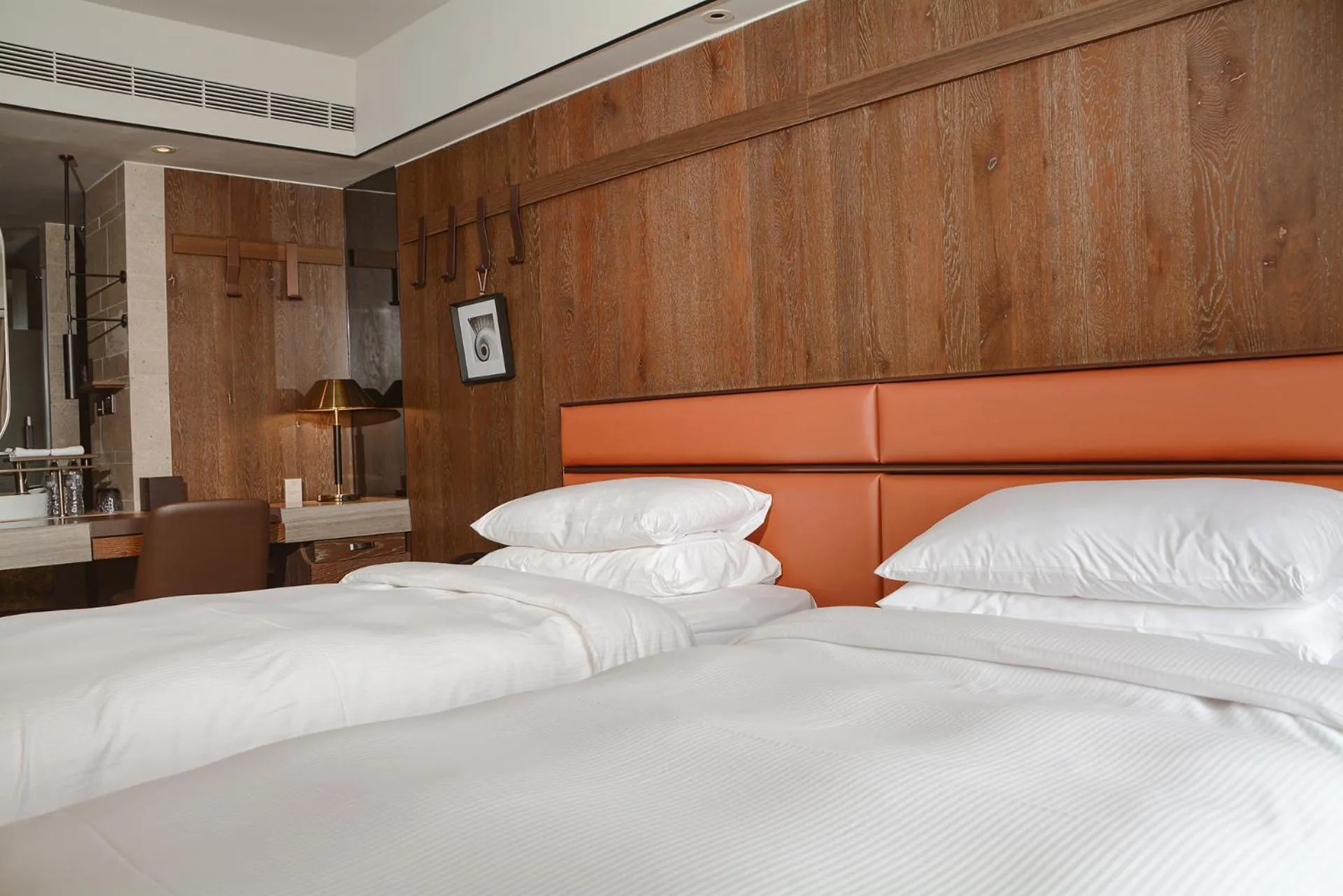 Photo of the whole room, Bed in Sheraton Taitung Hotel