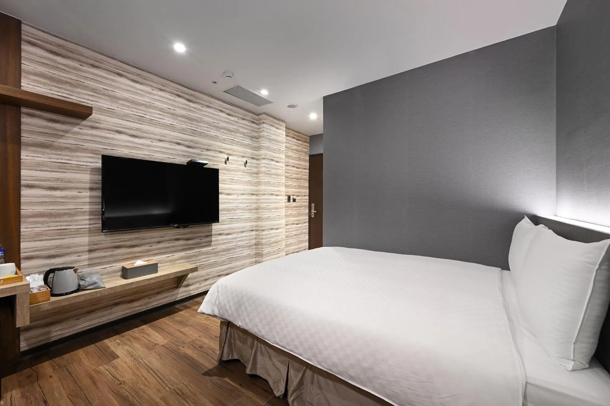 Bed in 綺樂文旅 康定館 Le Room Hotel Kangding