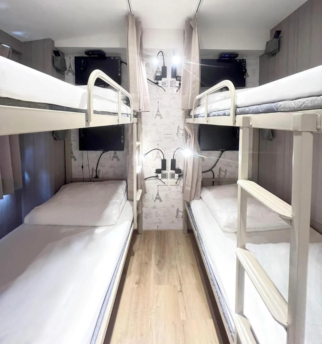 Bed in 綺樂文旅 康定館 Le Room Hotel Kangding