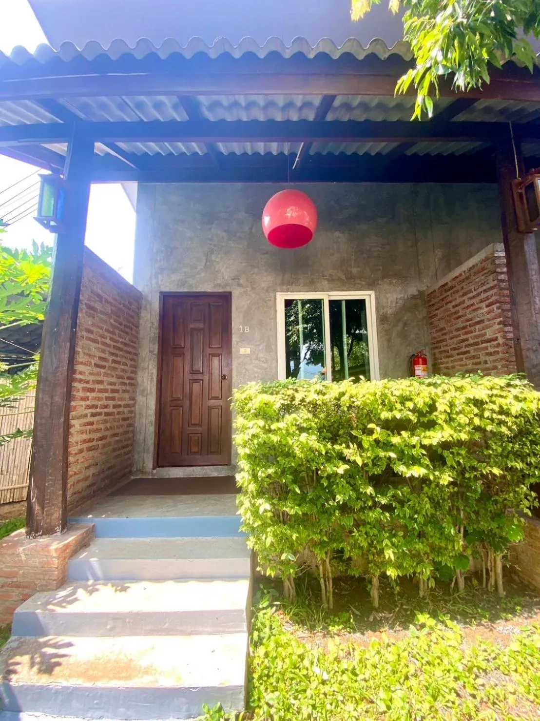Property building in Home Inn Pai Garden