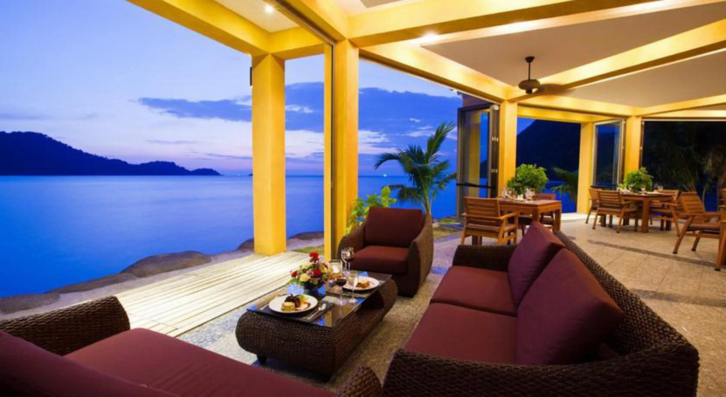 Patio in Siam Royal View Resort Apartments