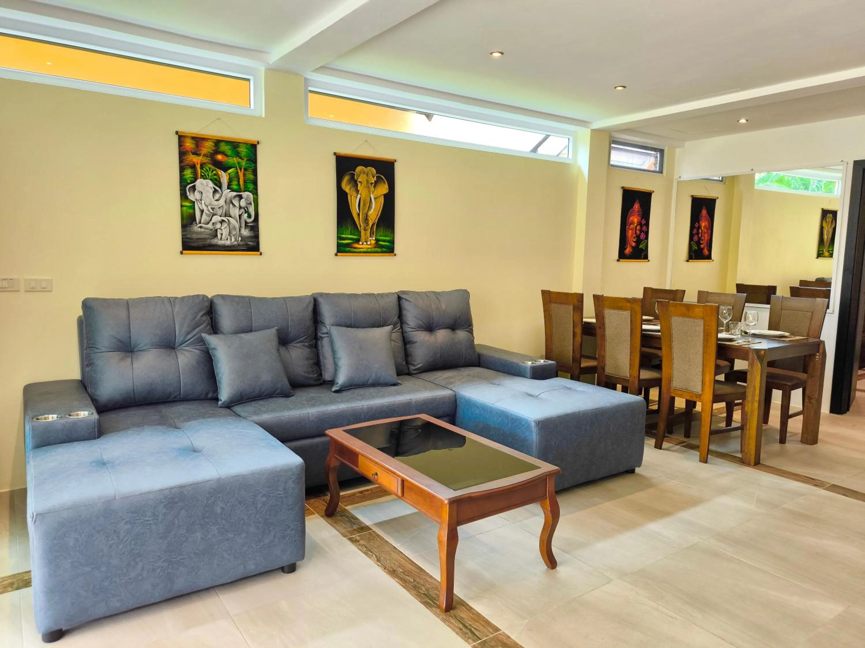 Living room in Siam Royal View Resort Apartments