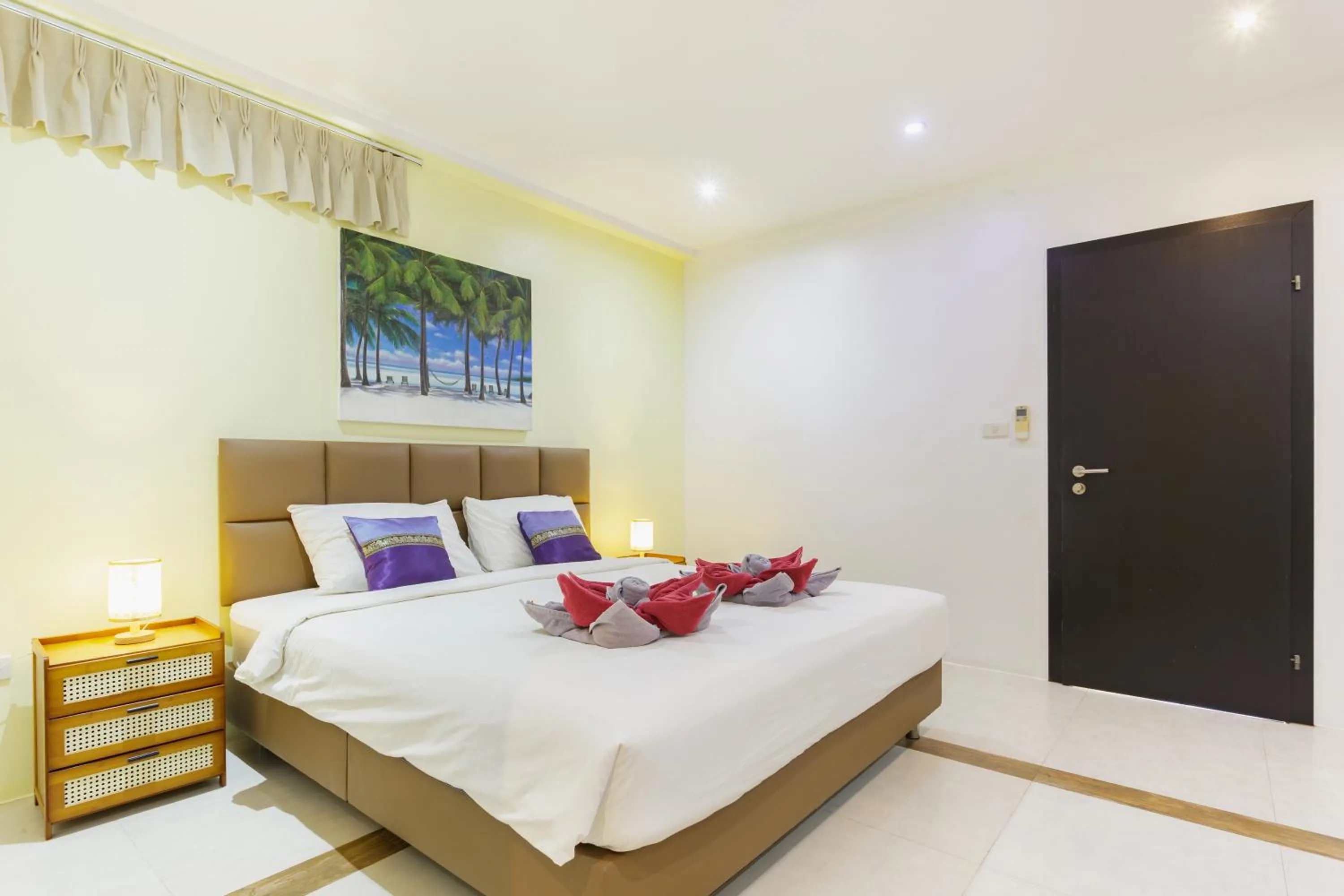 Bed in Siam Royal View Resort Apartments