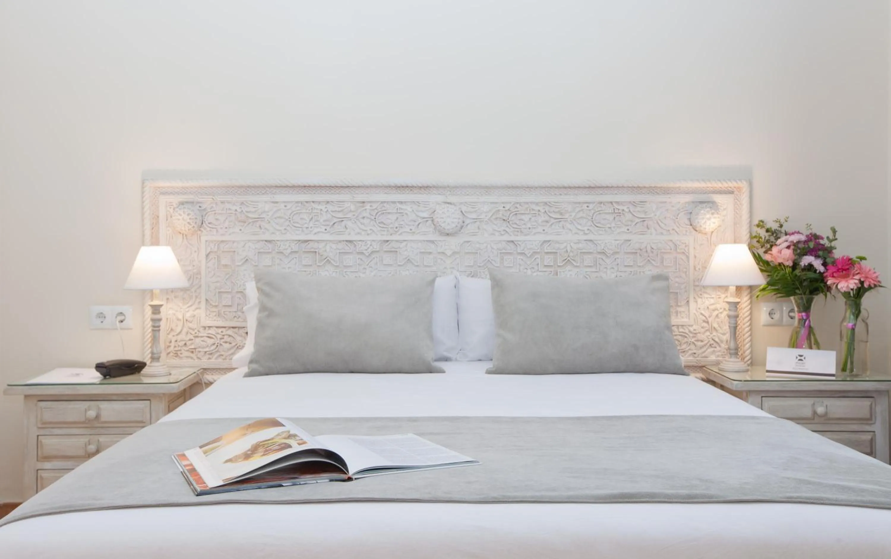 Bed in Princesa Galiana by Maxi Hoteles