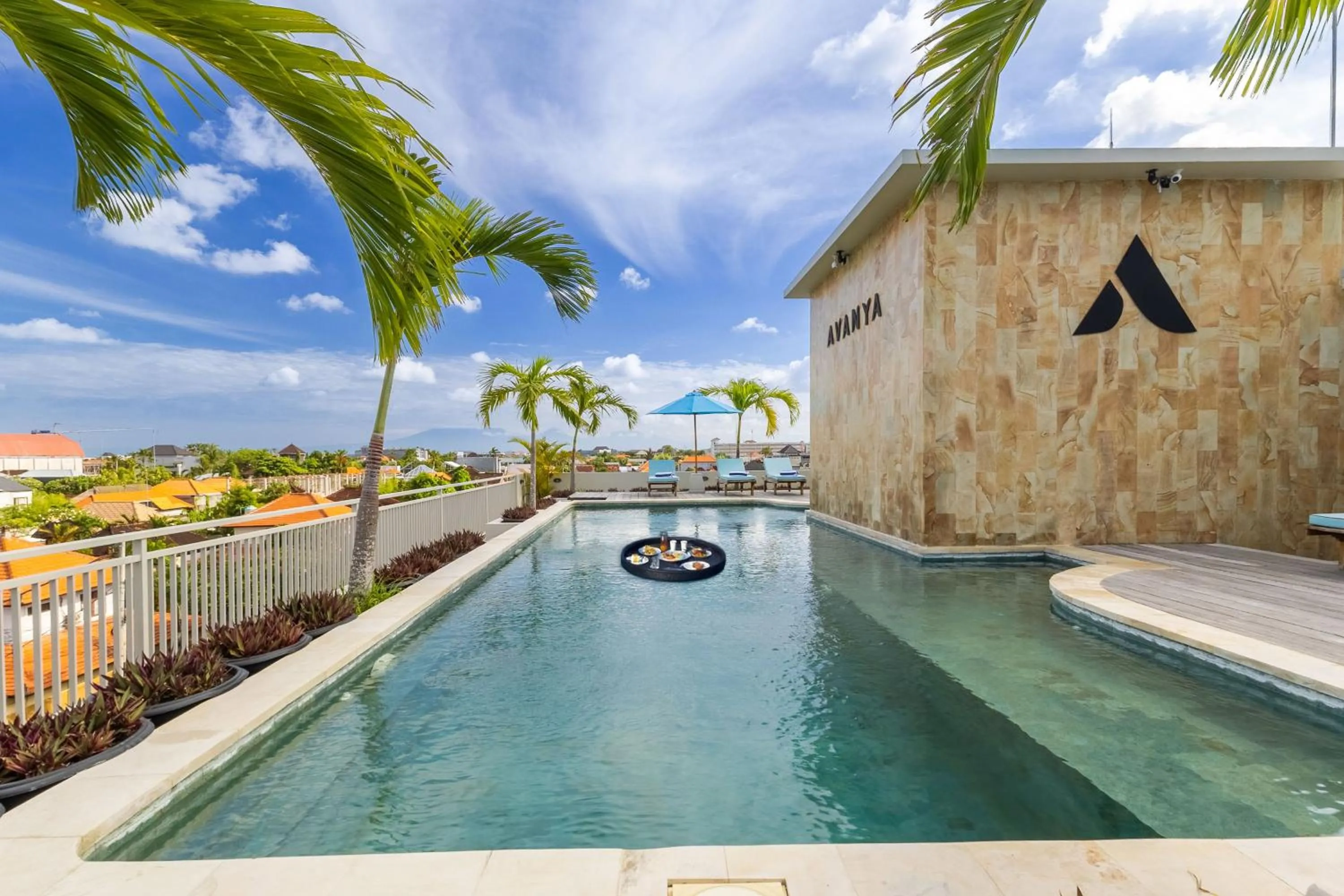 Day in Avanya Luxury Apartment