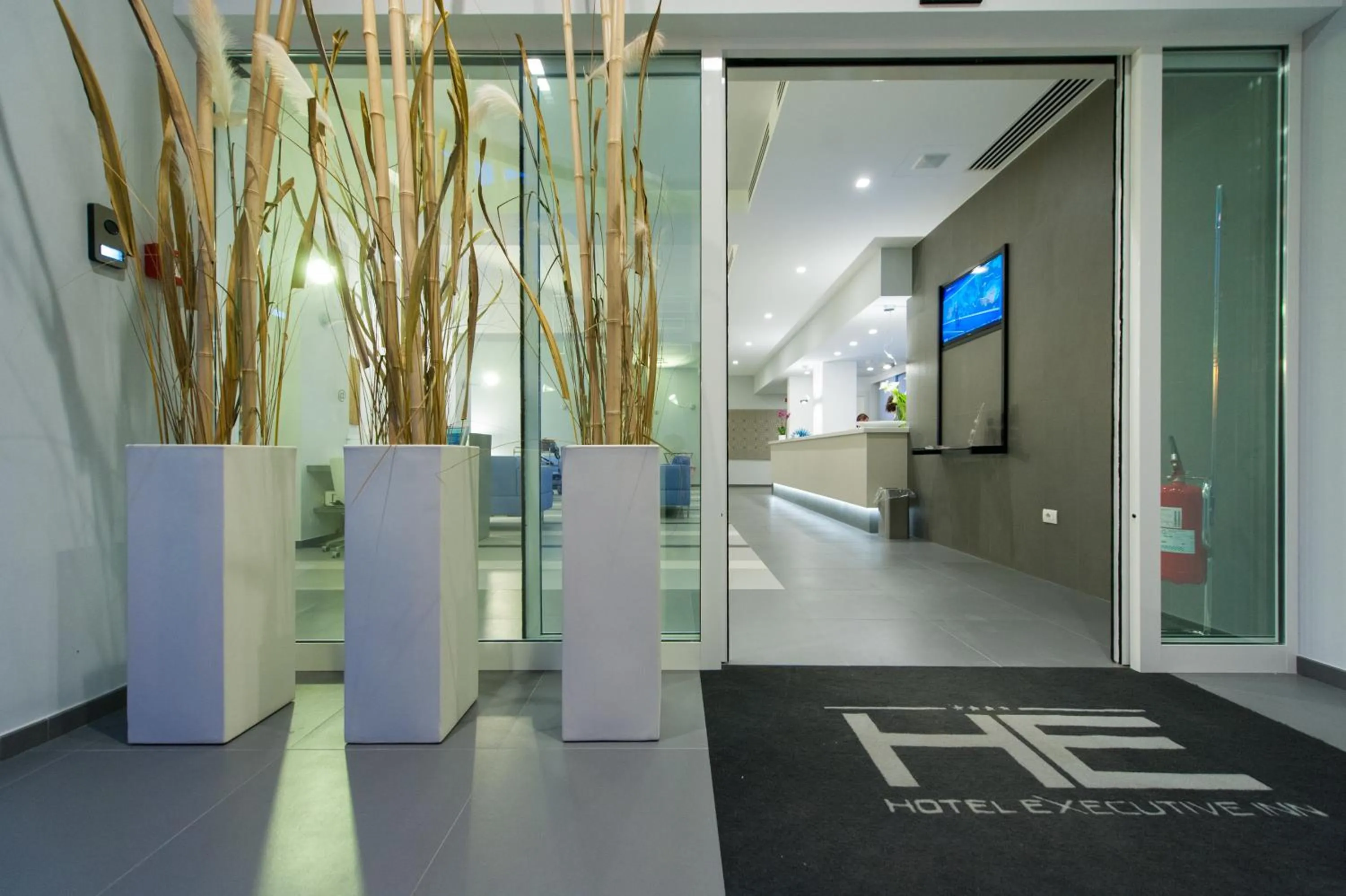 Facade/entrance in Executive Inn Boutique Hotel