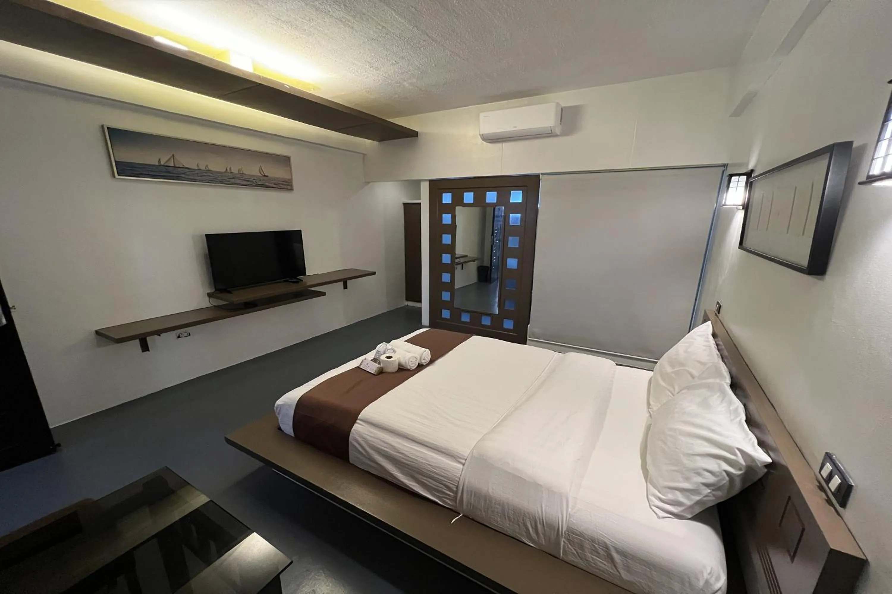 Bed in At The Pad Hotel and Resort