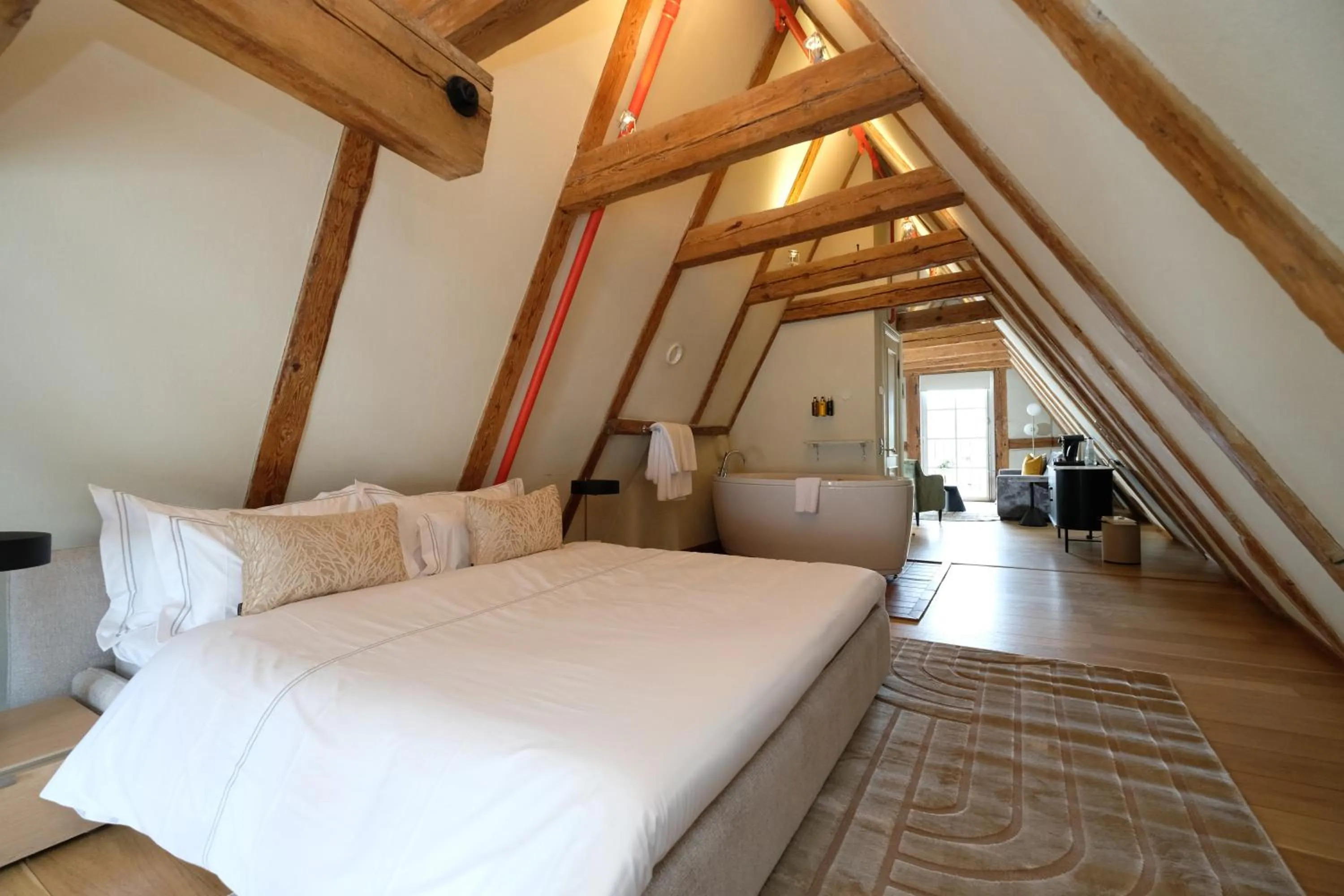 Bedroom, Bed in The Three Sisters Hotel