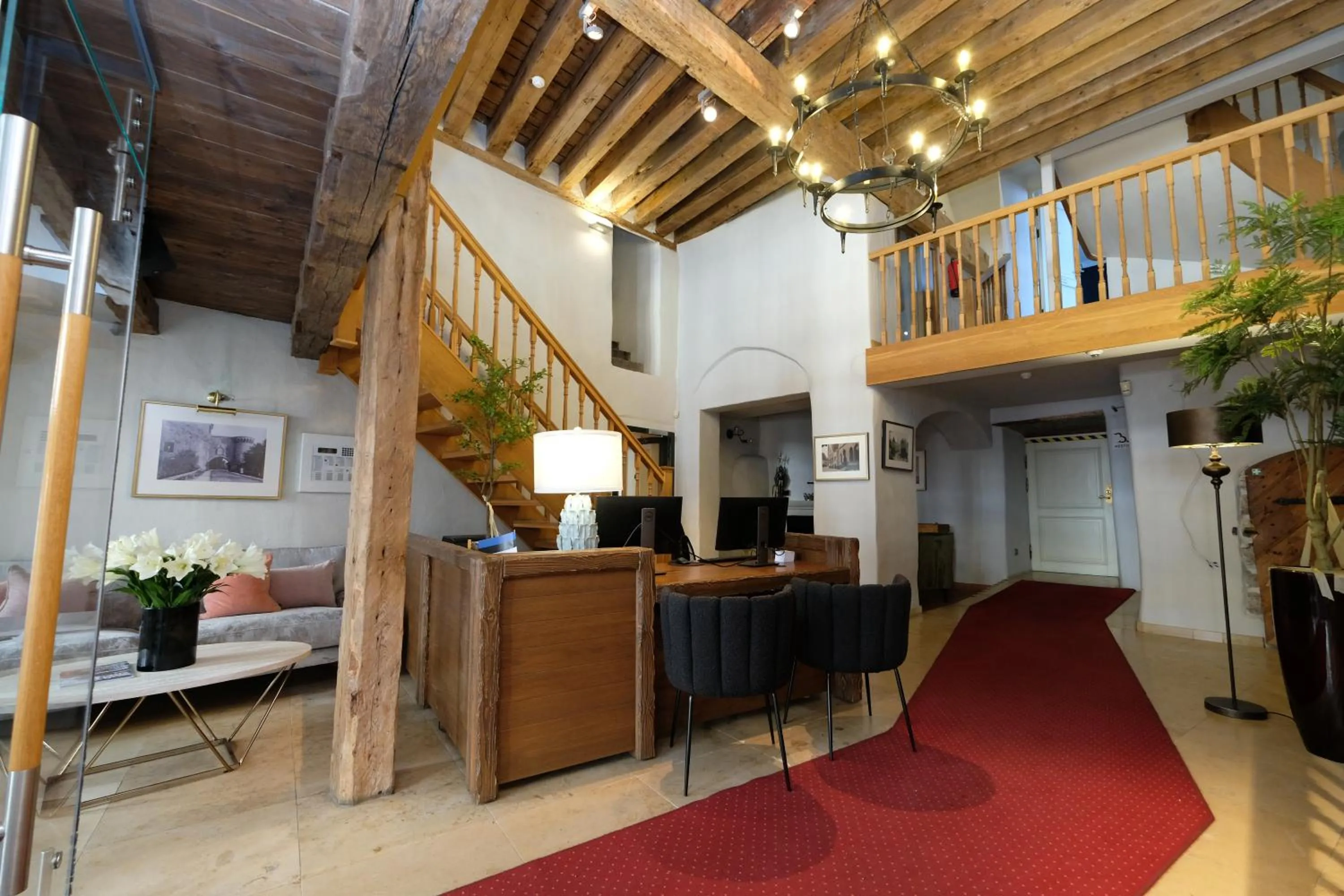 Lobby or reception in The Three Sisters Hotel