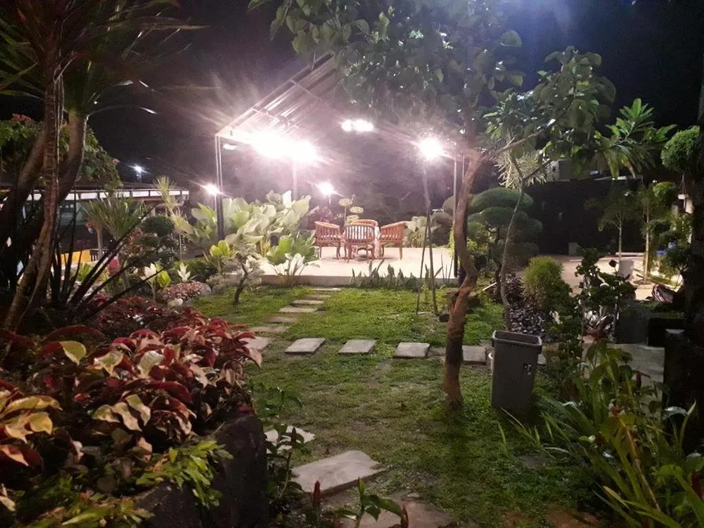 Spring in Ahza syariah