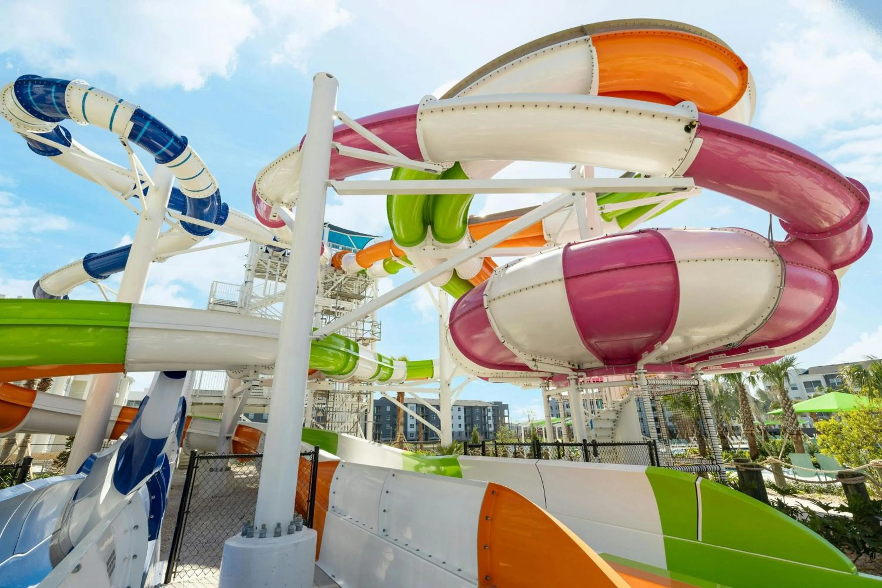 Area and facilities in Villatel Orlando Resort, Apartments by Marriott Bonvoy