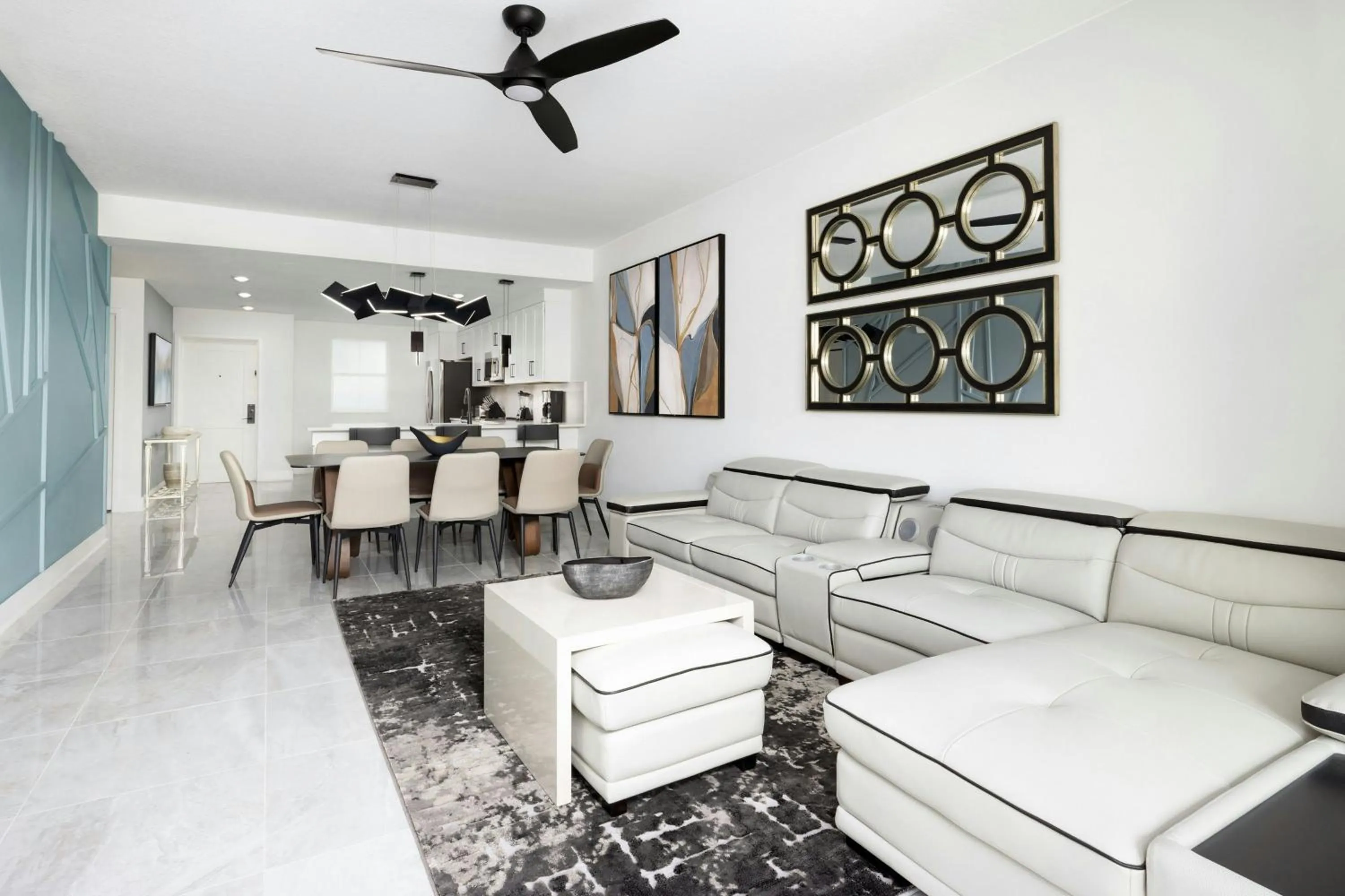 Living room in Villatel Orlando Resort, Apartments by Marriott Bonvoy