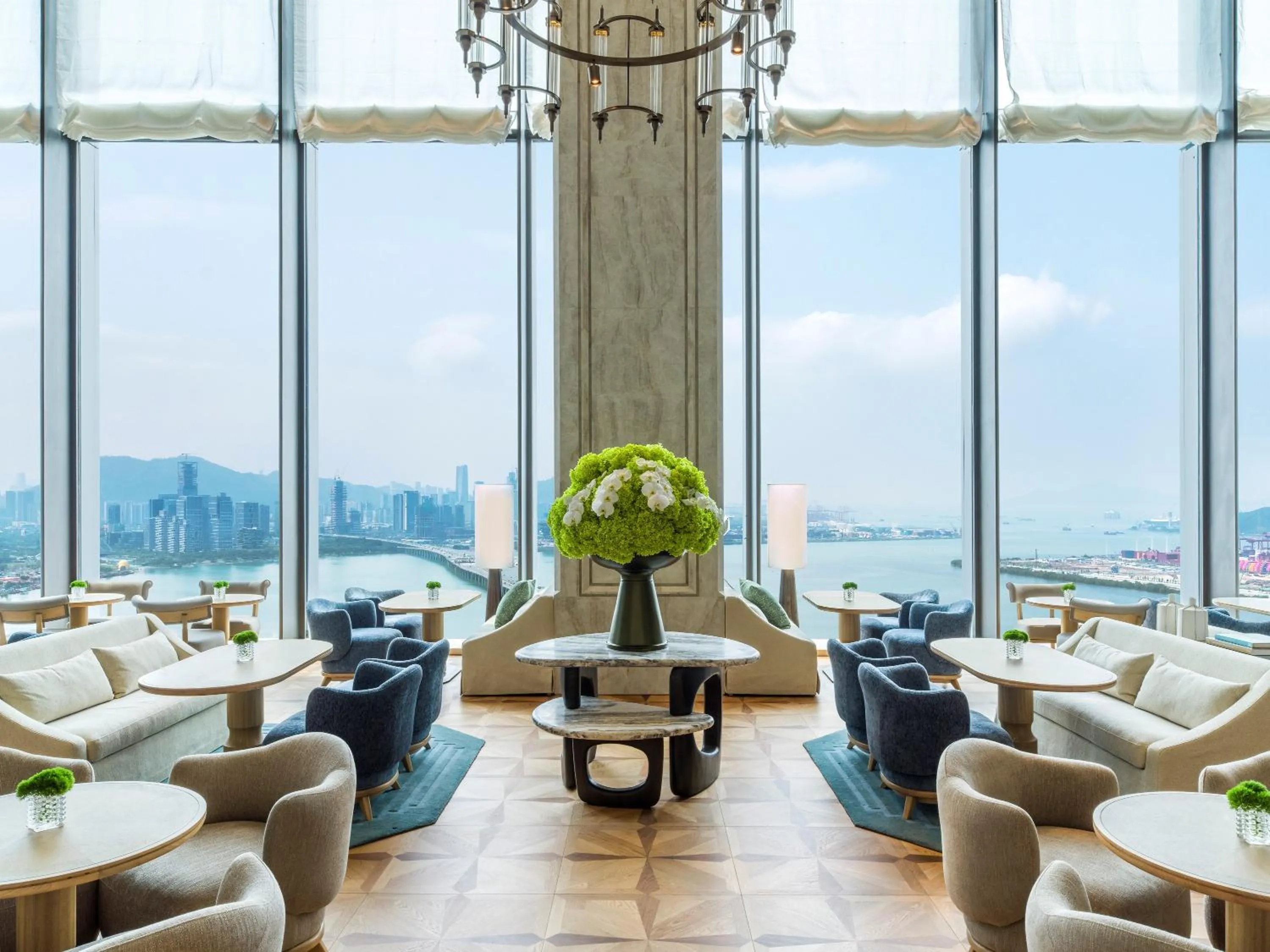 Restaurant/places to eat in The St. Regis Shenzhen Bao'an