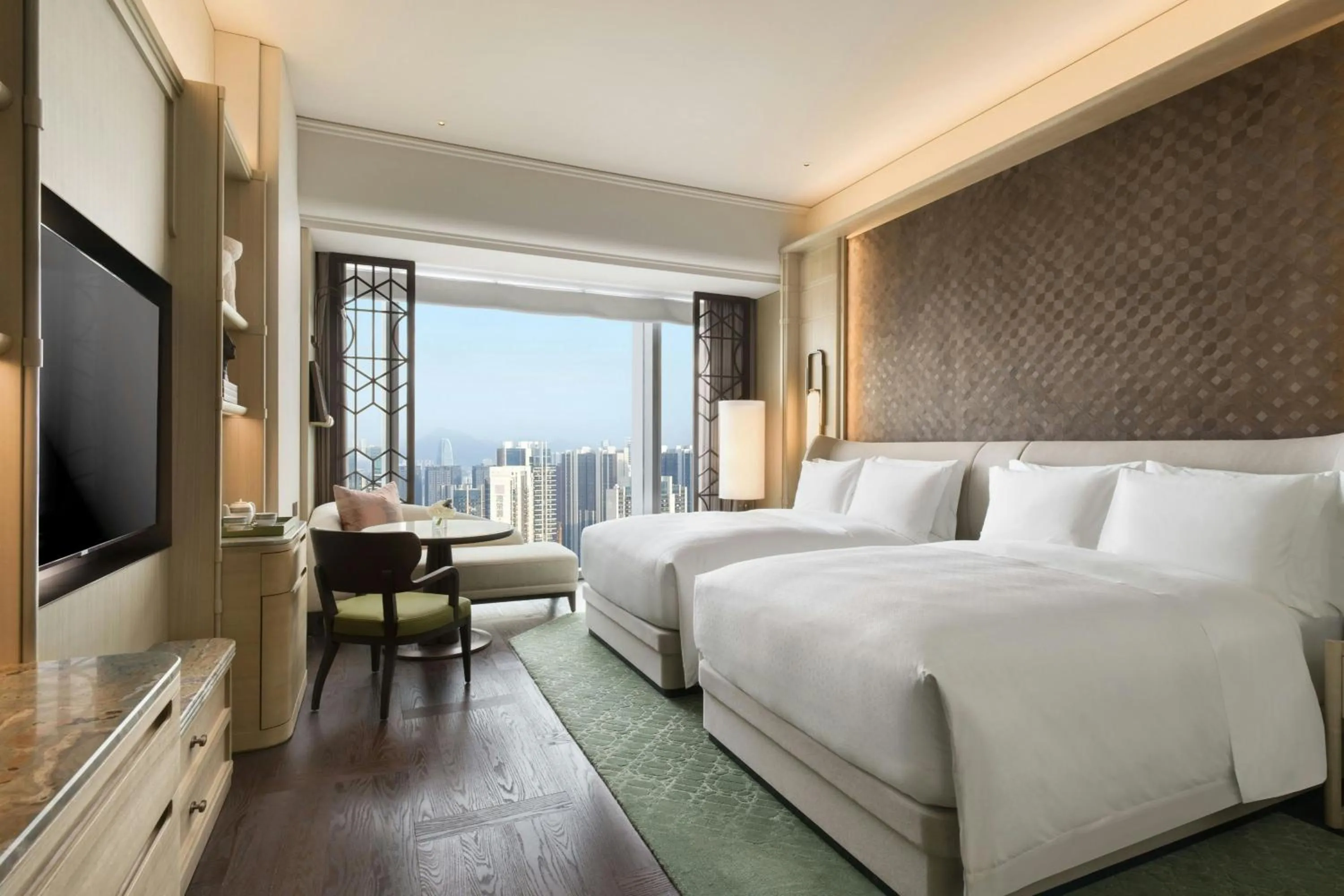 Photo of the whole room, Bed in The St. Regis Shenzhen Bao'an