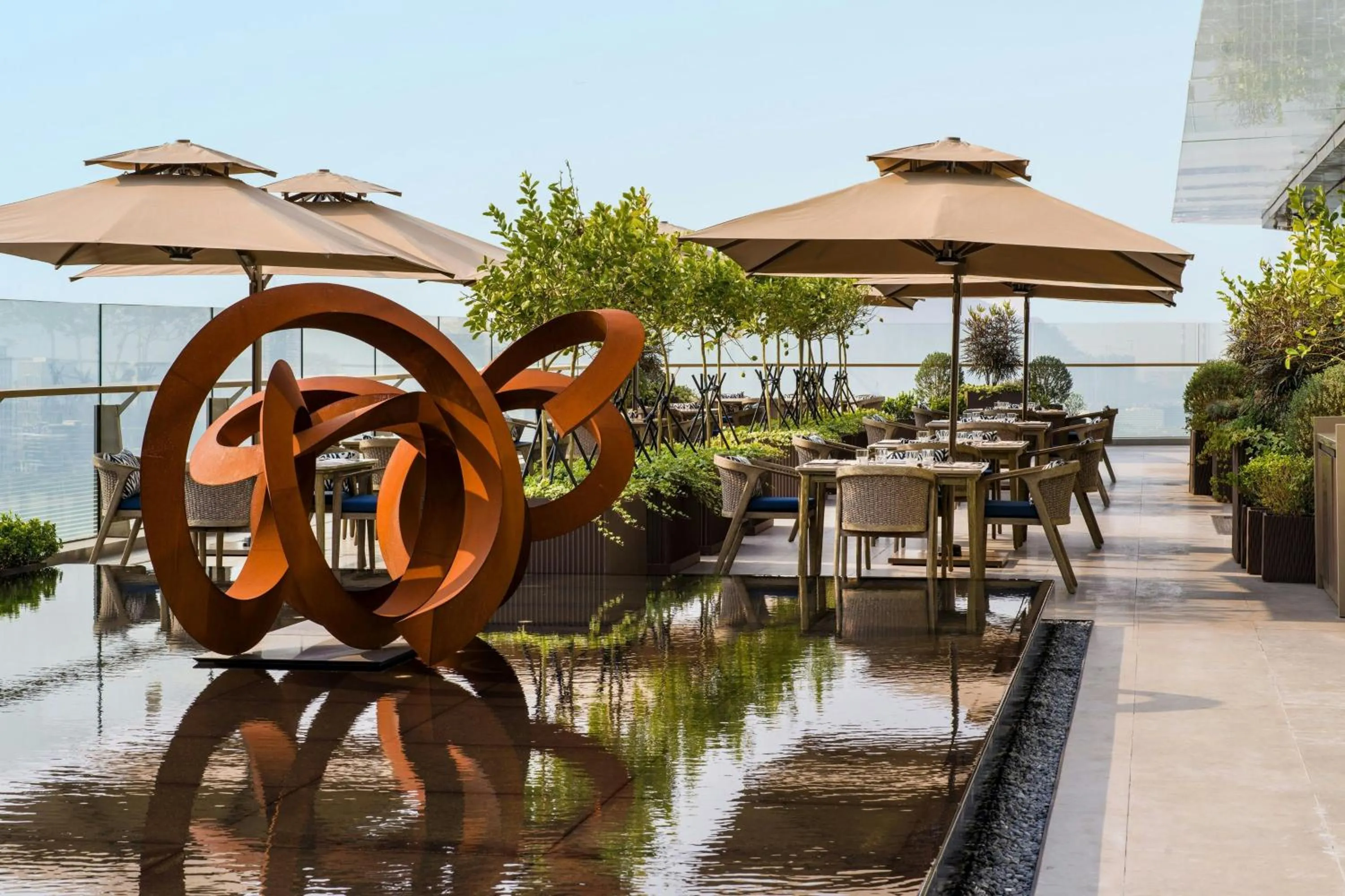 Restaurant/places to eat in The St. Regis Shenzhen Bao'an