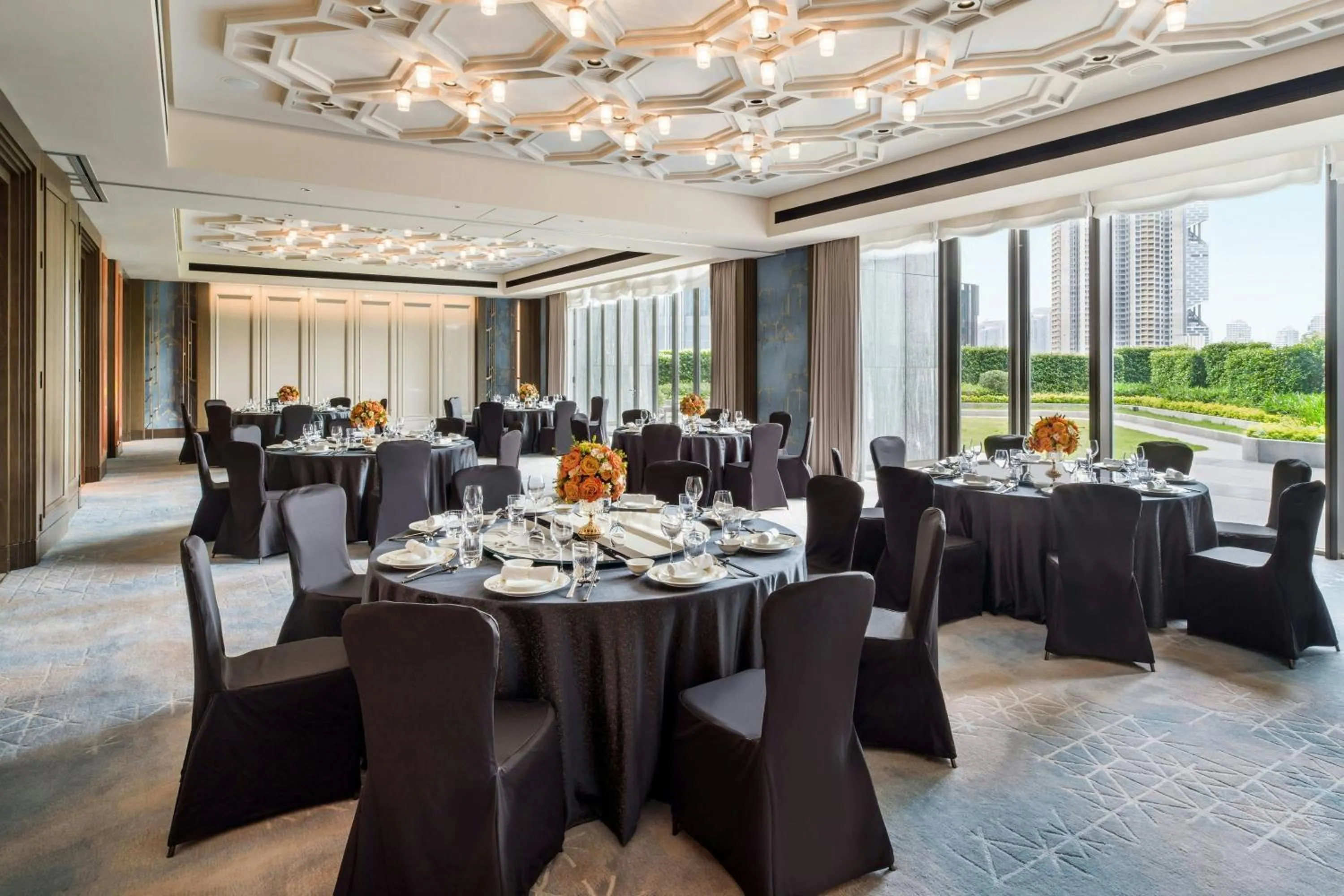 Meeting/conference room in The St. Regis Shenzhen Bao'an