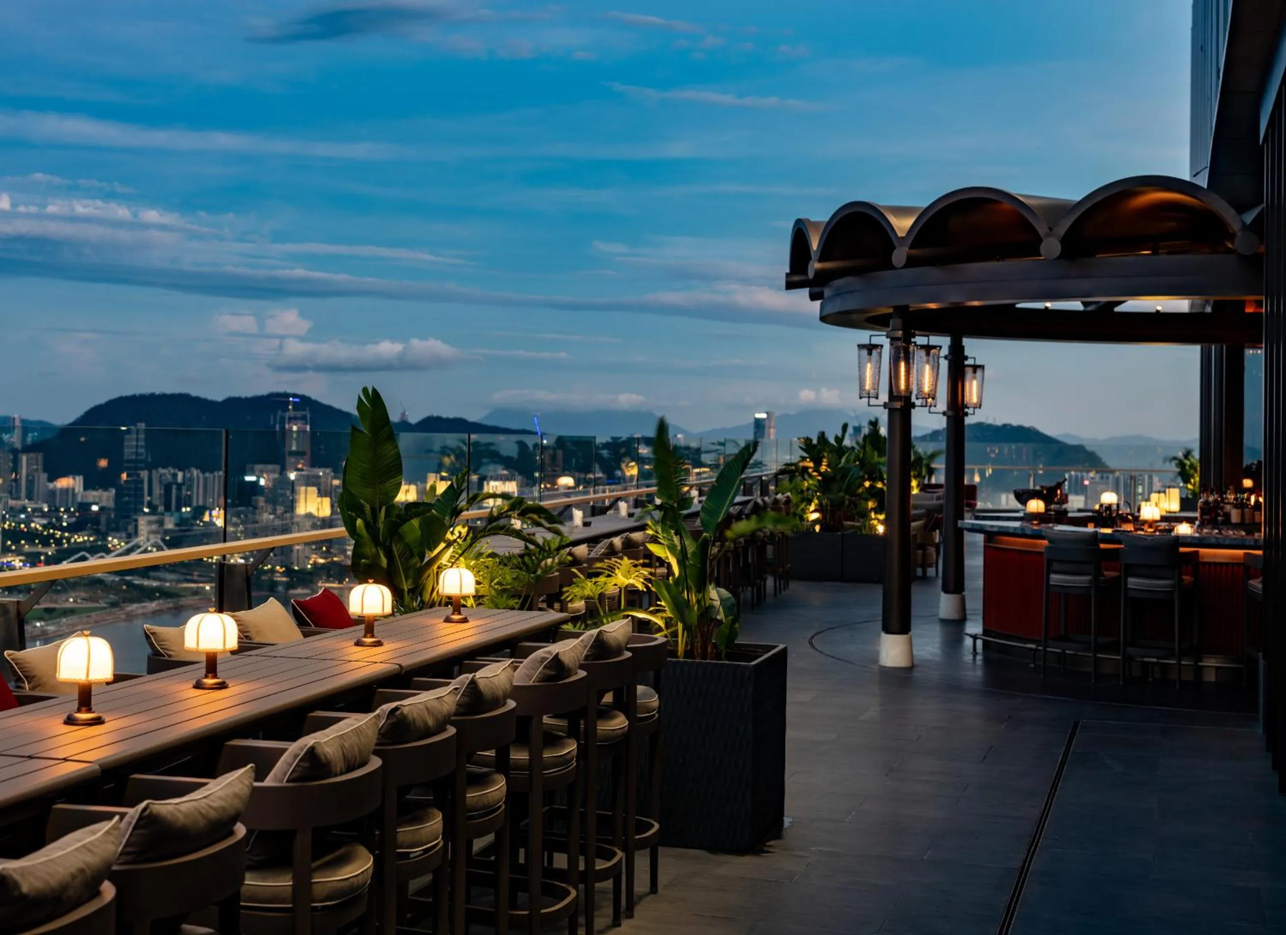 Restaurant/places to eat in The St. Regis Shenzhen Bao'an