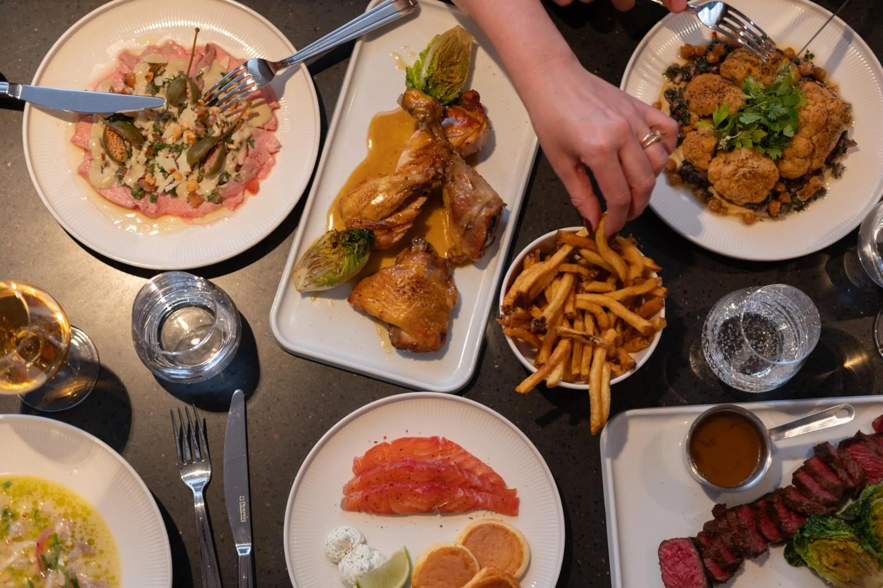 Restaurant/places to eat in Hotel & Spa Oceania Lille Les Augustins