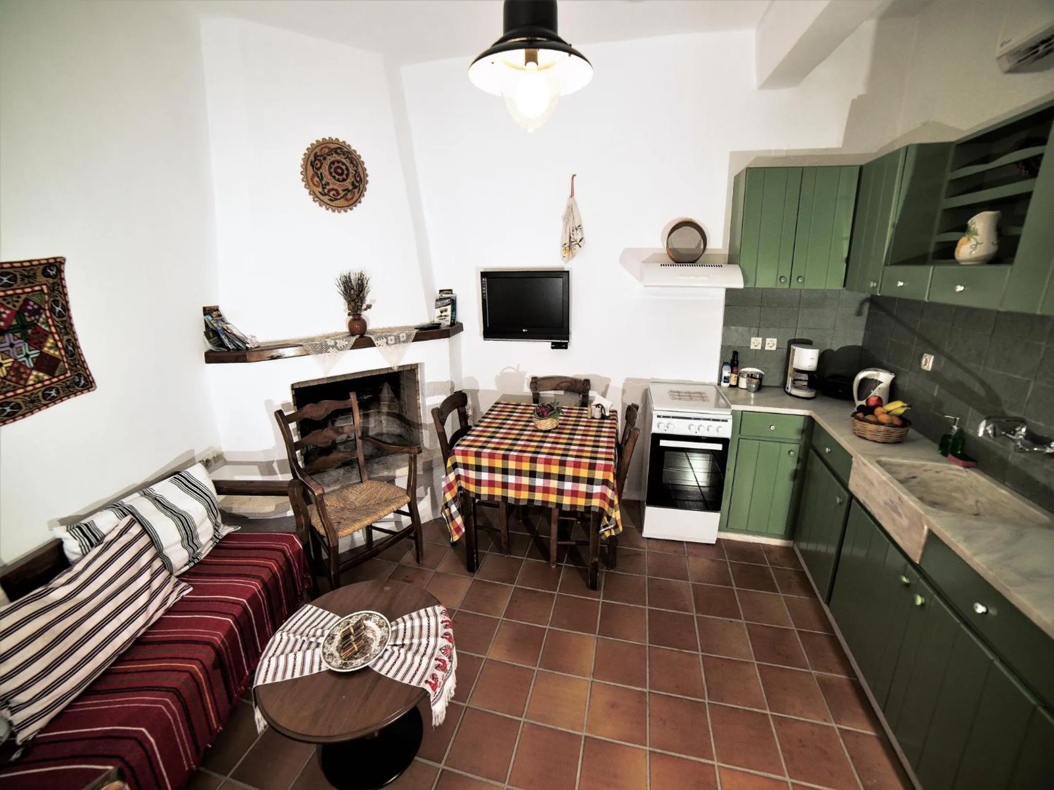 Kitchen or kitchenette in Villa Archanes