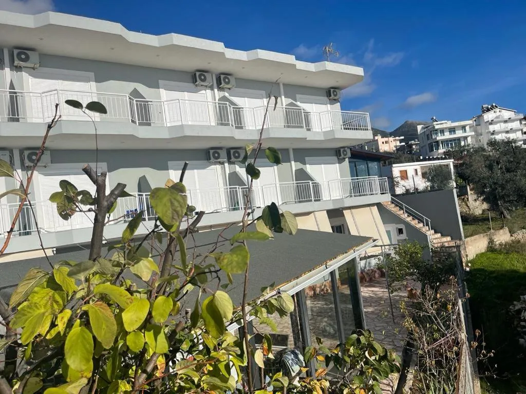 Property building in La Maroja View Hotel