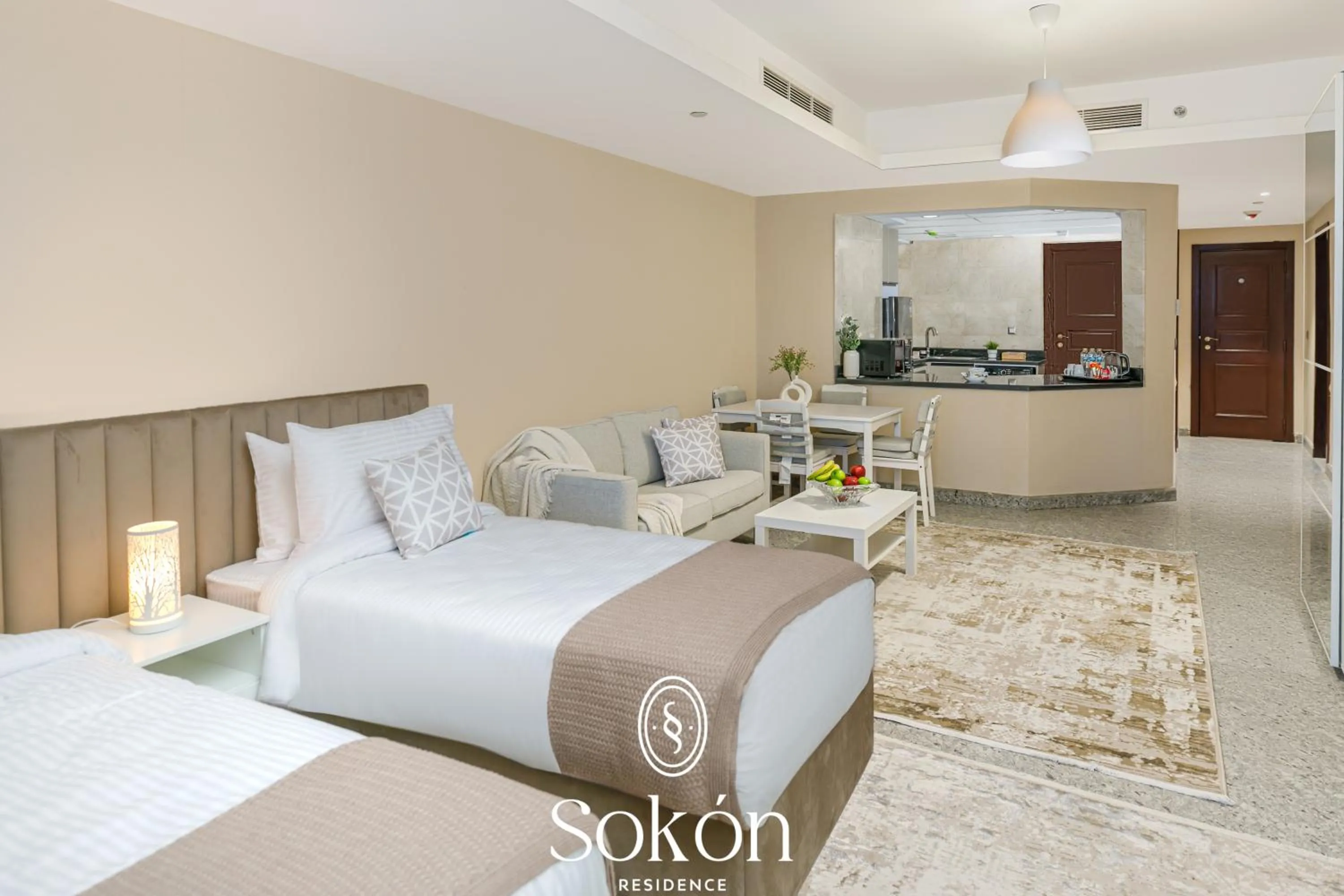 Kitchen or kitchenette, Bed in Sokon Residence Partial Nile view at Maadi
