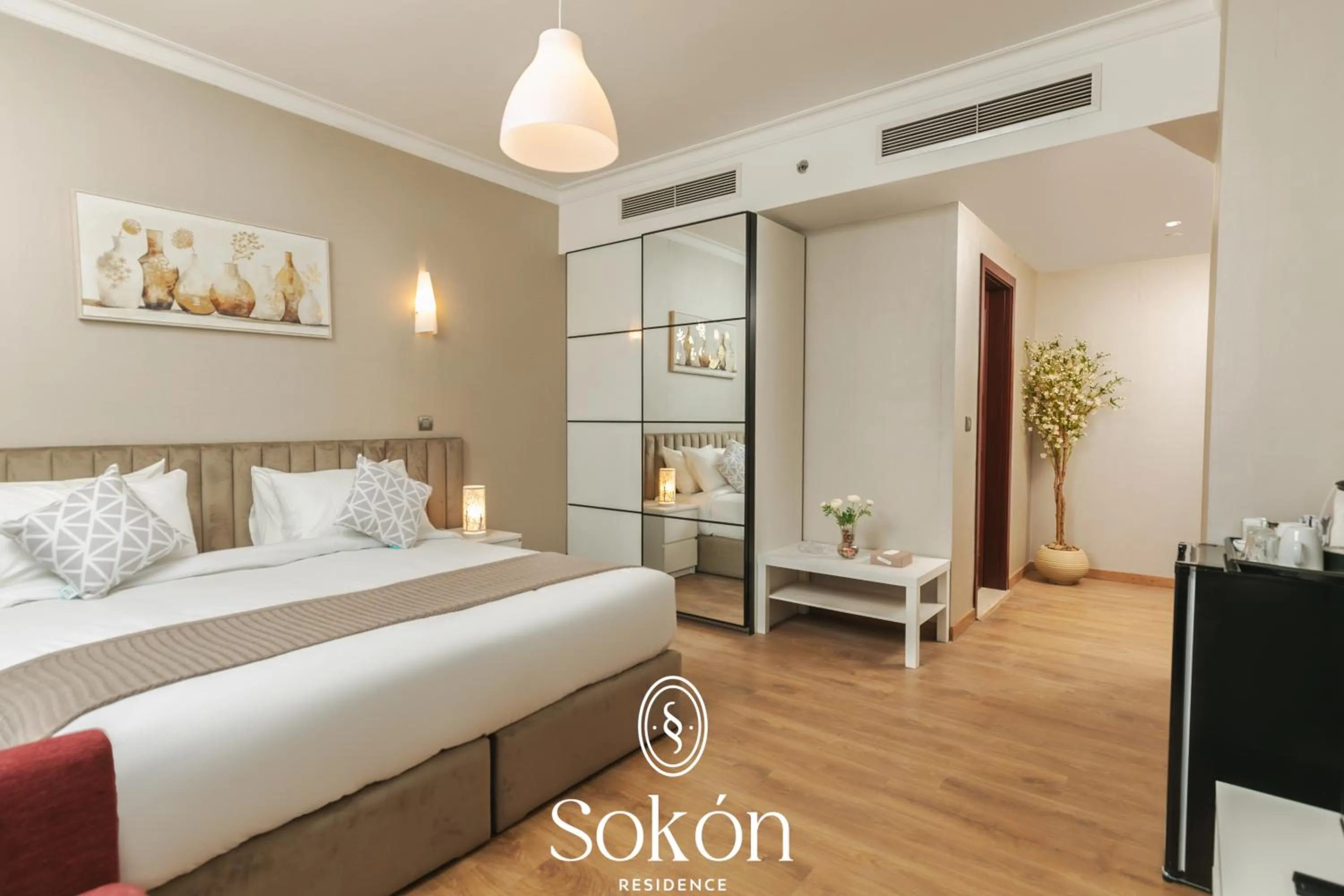 Bedroom, Bed in Sokon Residence Partial Nile view at Maadi