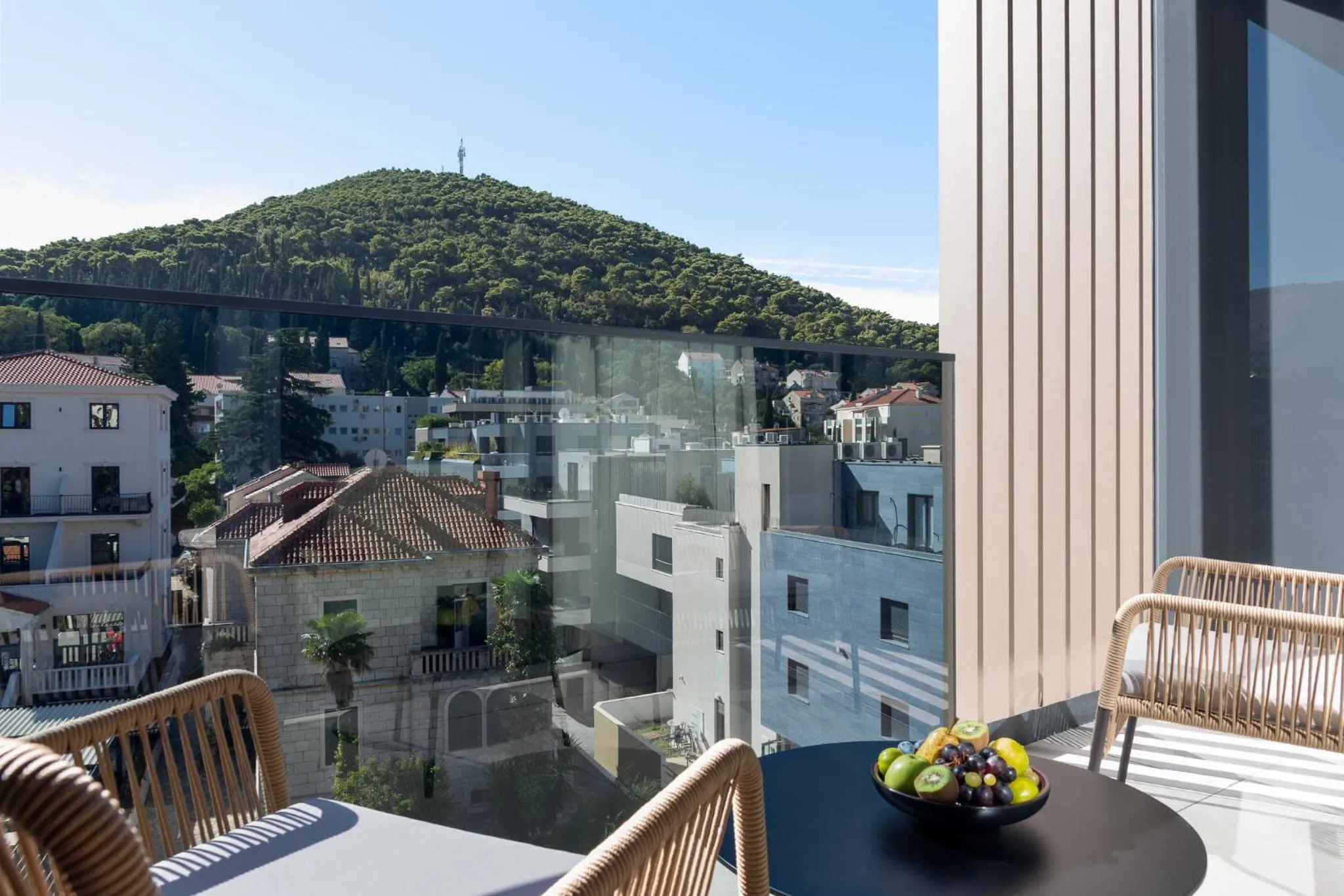 Balcony/Terrace in Hotel Sumratin
