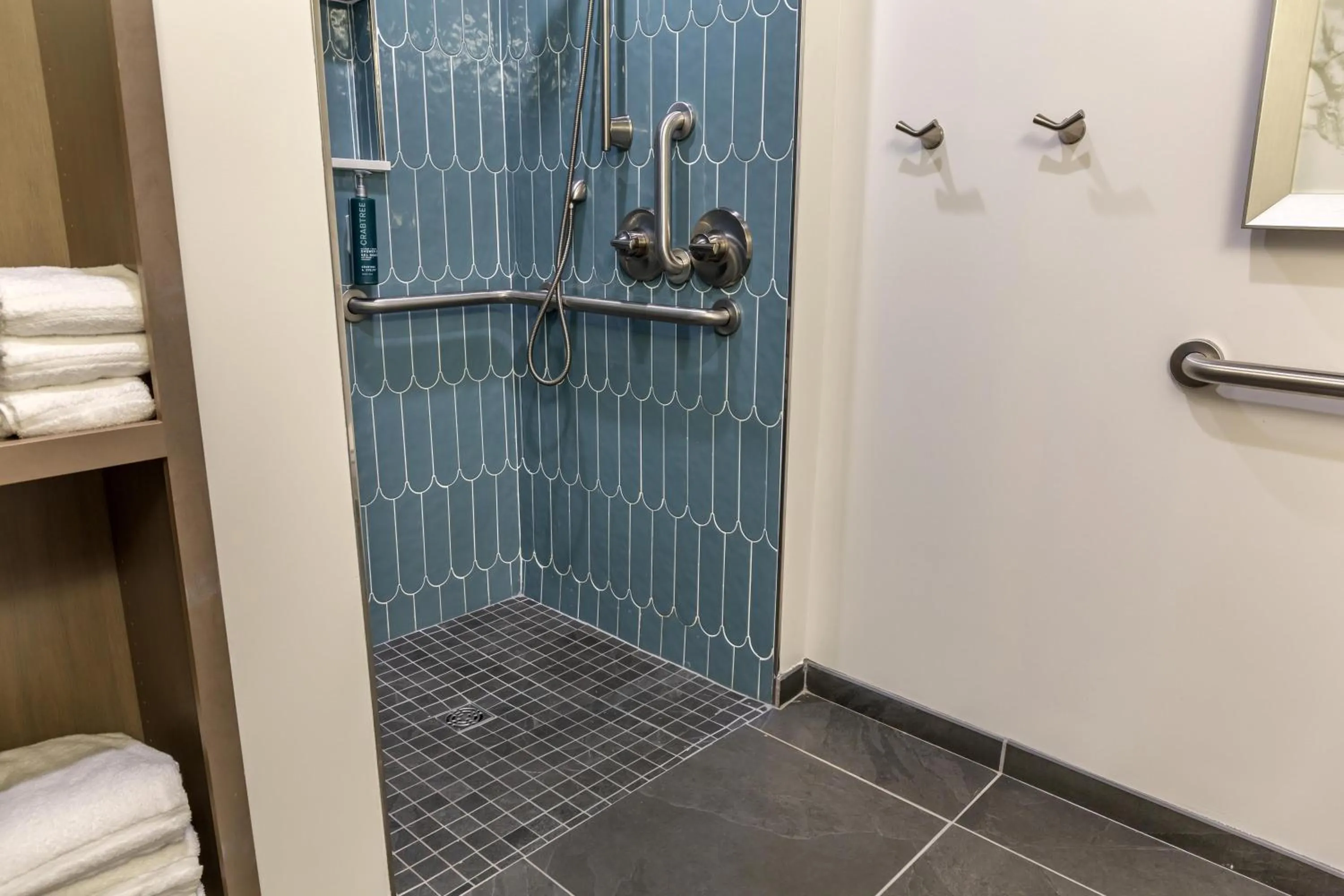 Bathroom in Hilton Vacation Club Mill Springs Lodge Pigeon Forge