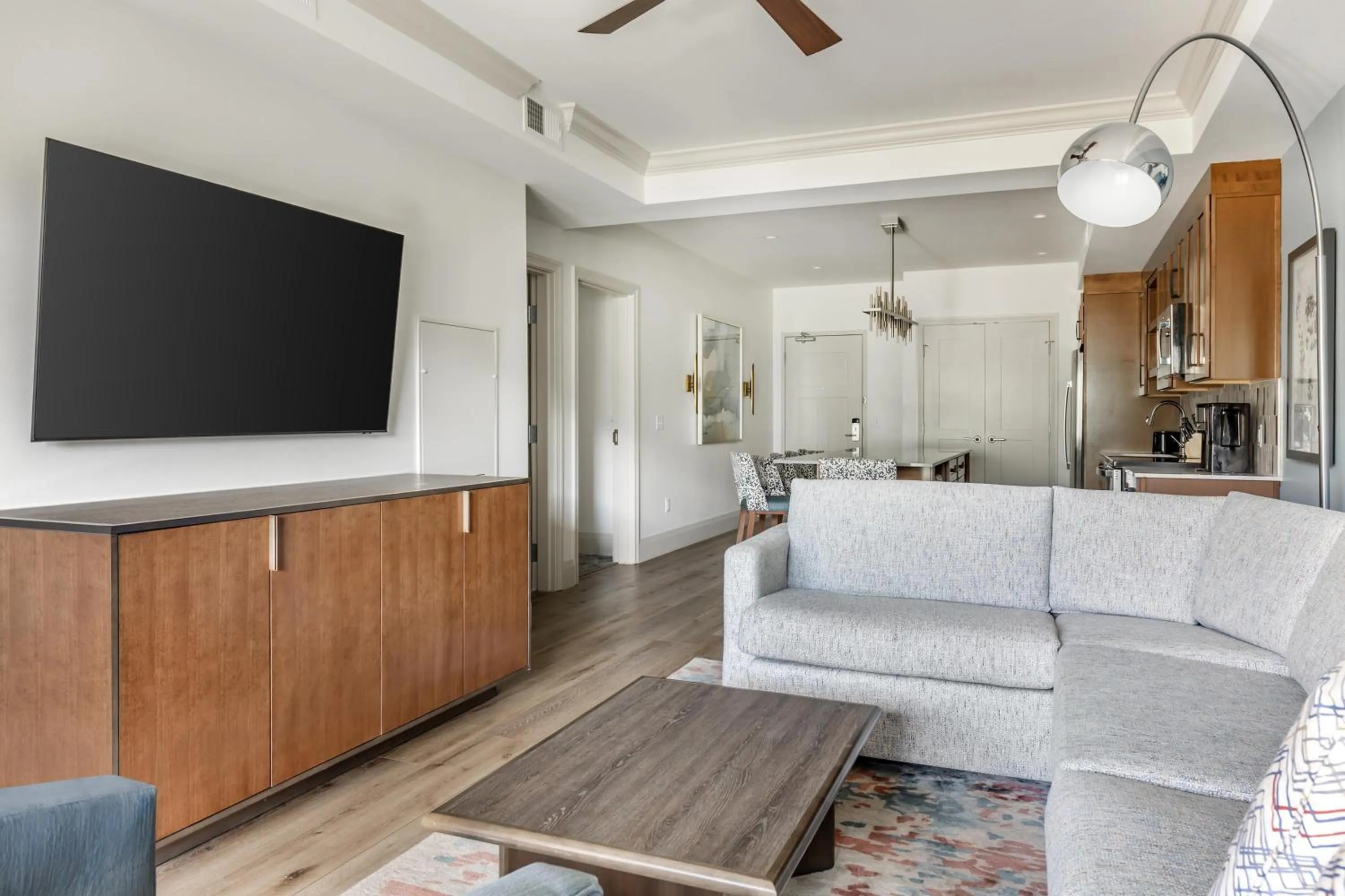 Living room in Hilton Vacation Club Mill Springs Lodge Pigeon Forge