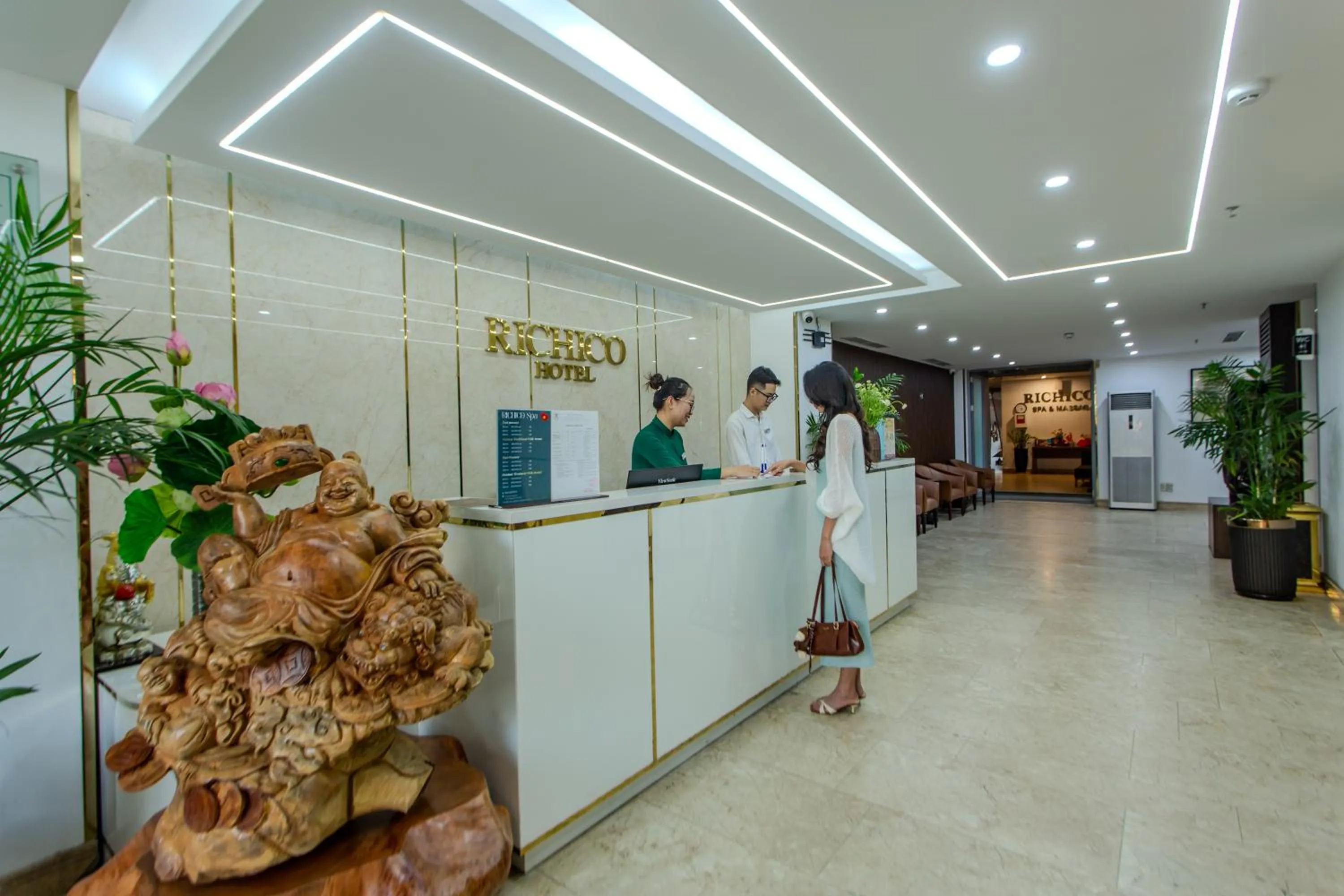 Lobby or reception in Richico Apartments And Hotel