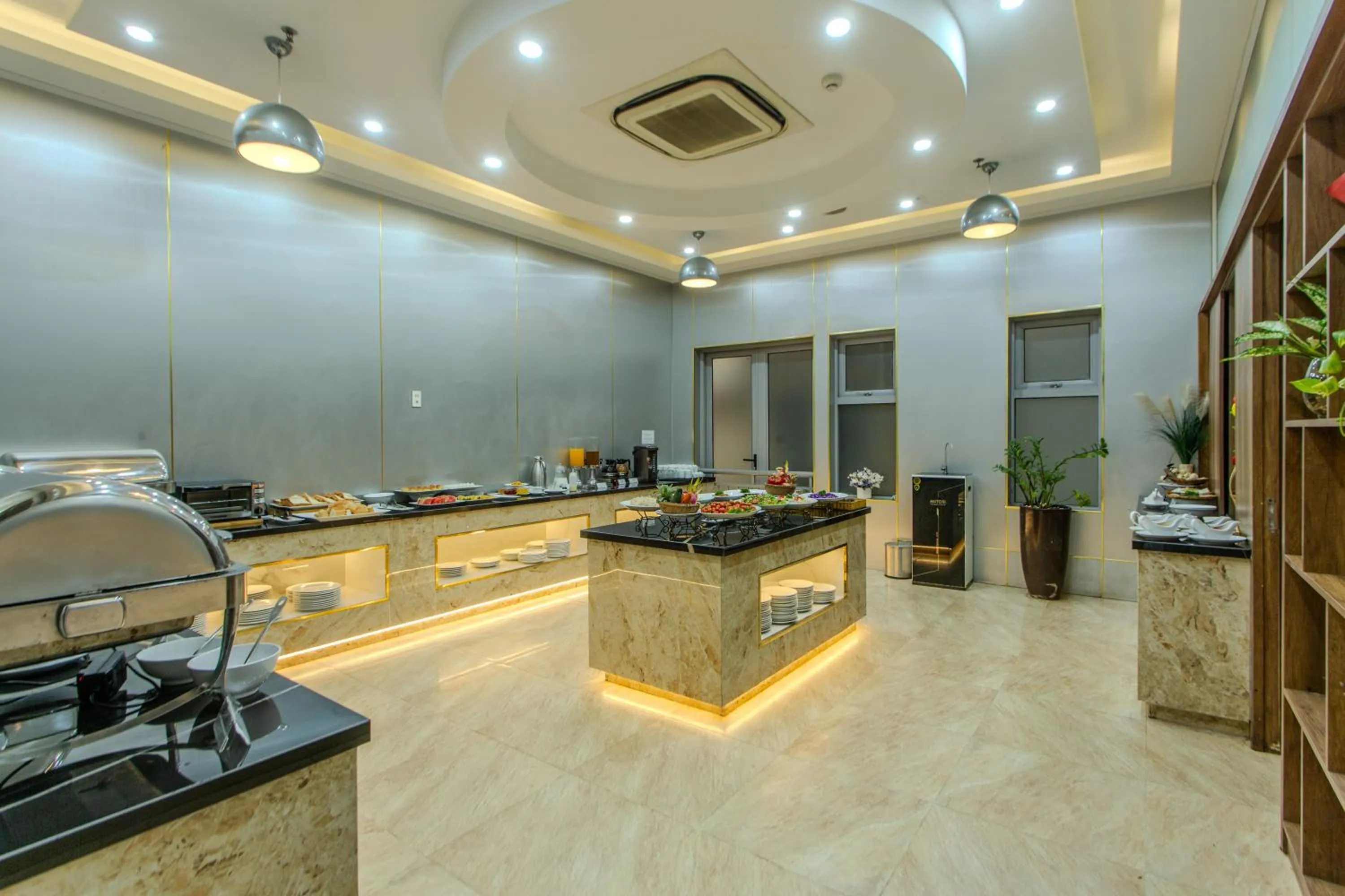 Buffet breakfast in Richico Apartments And Hotel