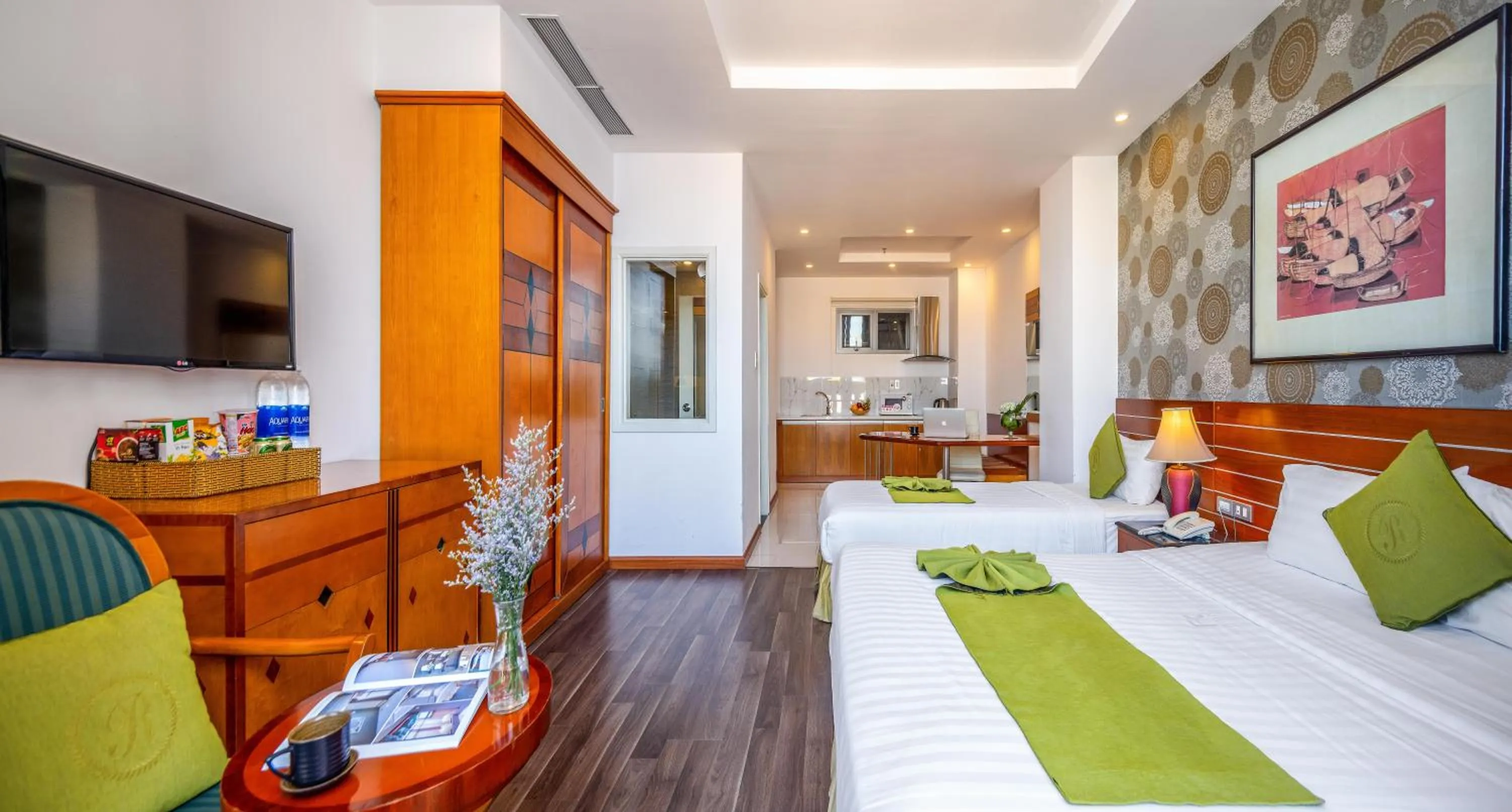 Bed in Richico Apartments And Hotel