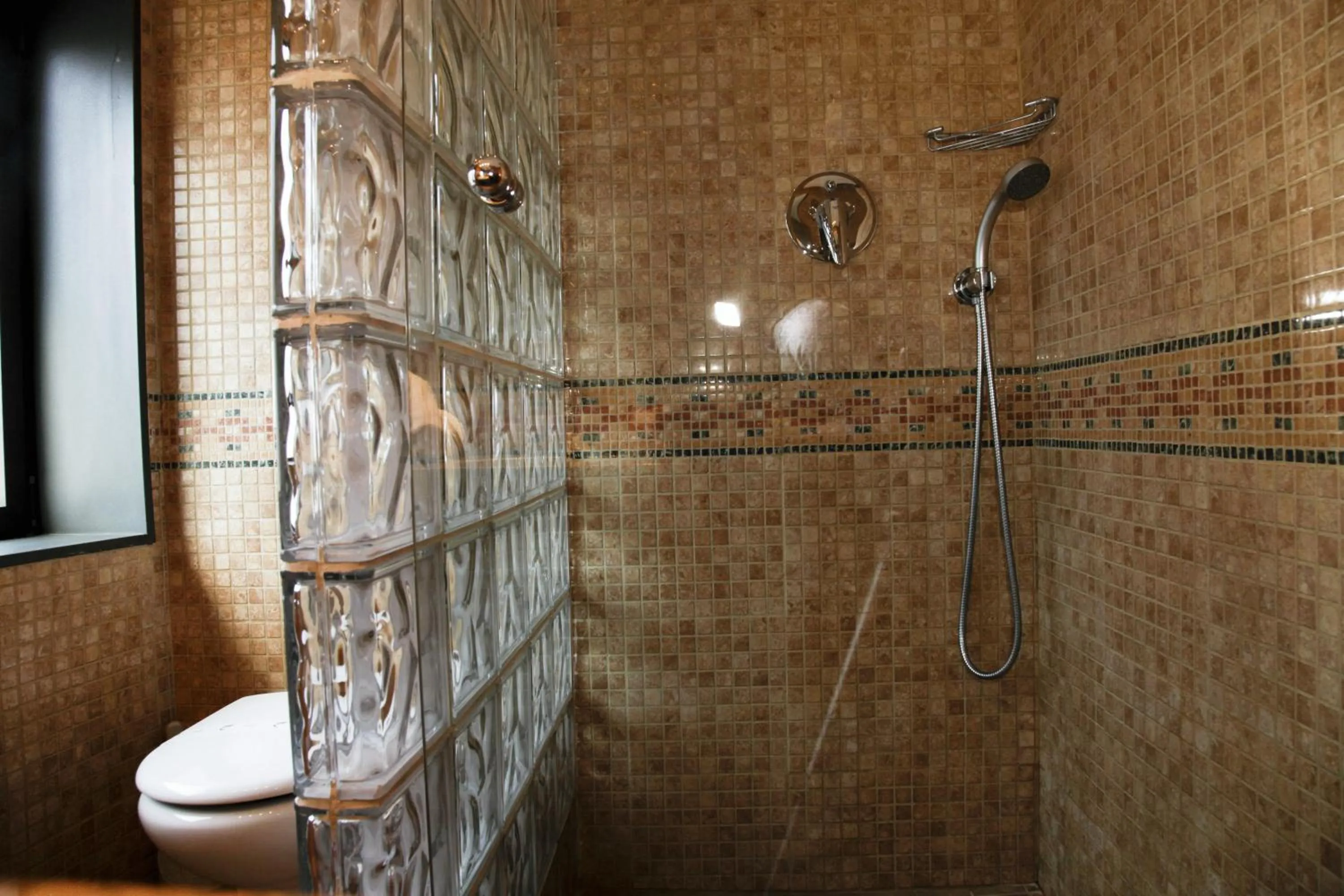 Bathroom in Hotel Iris