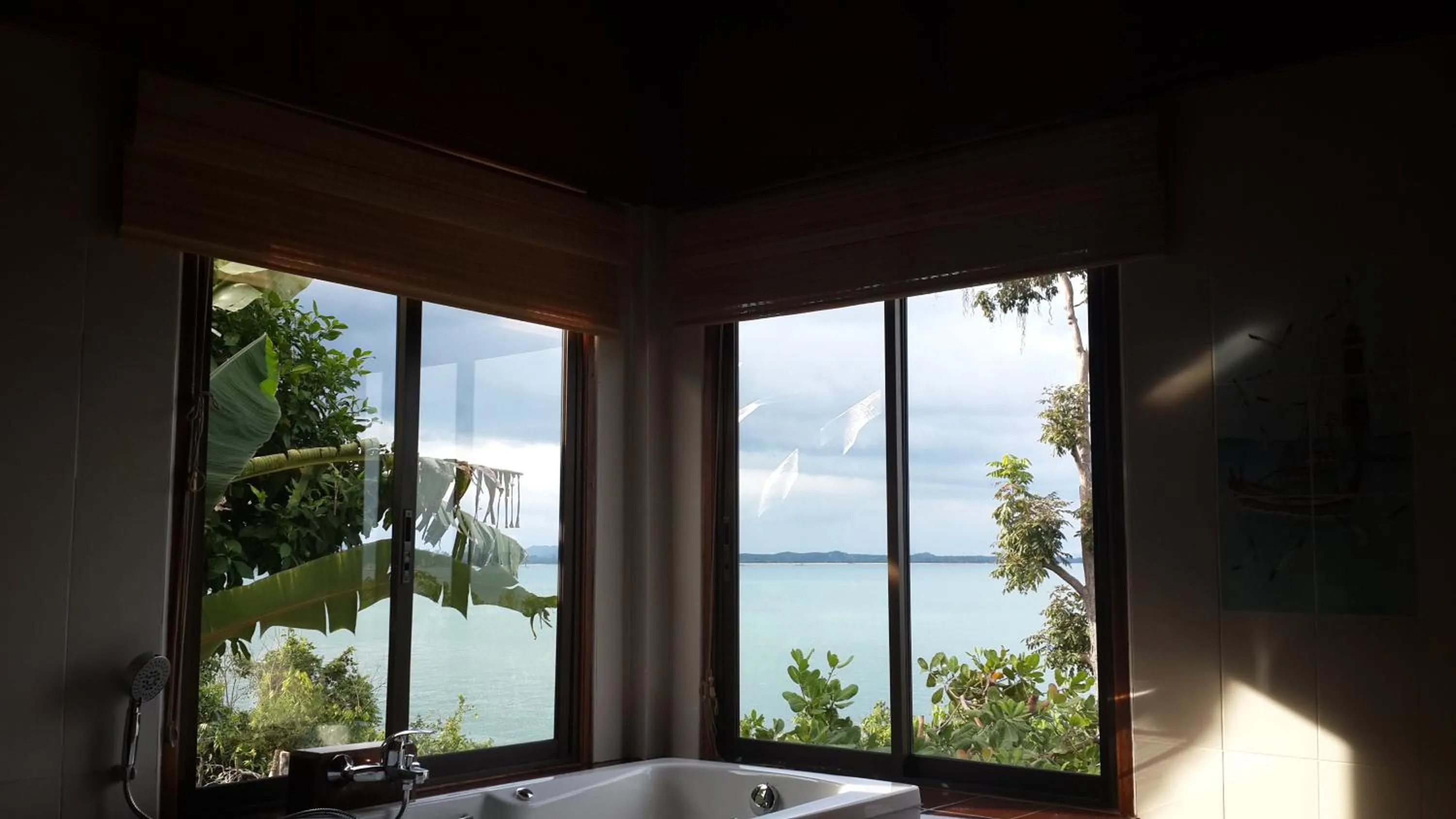 Day in Esmeralda View Resort - SHA Extra Plus