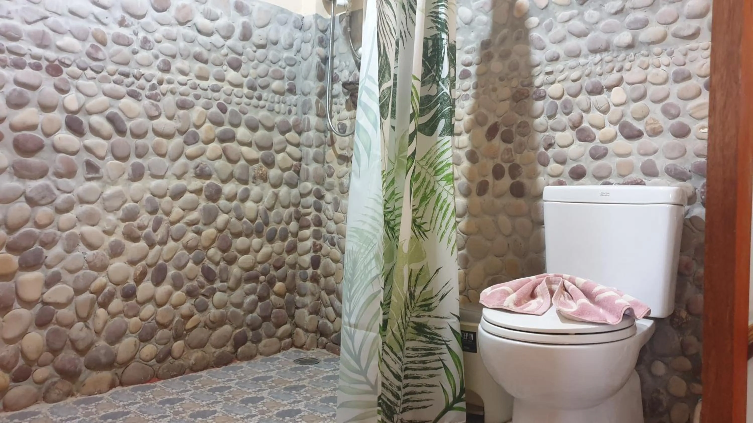Toilet in Esmeralda View Resort - SHA Extra Plus