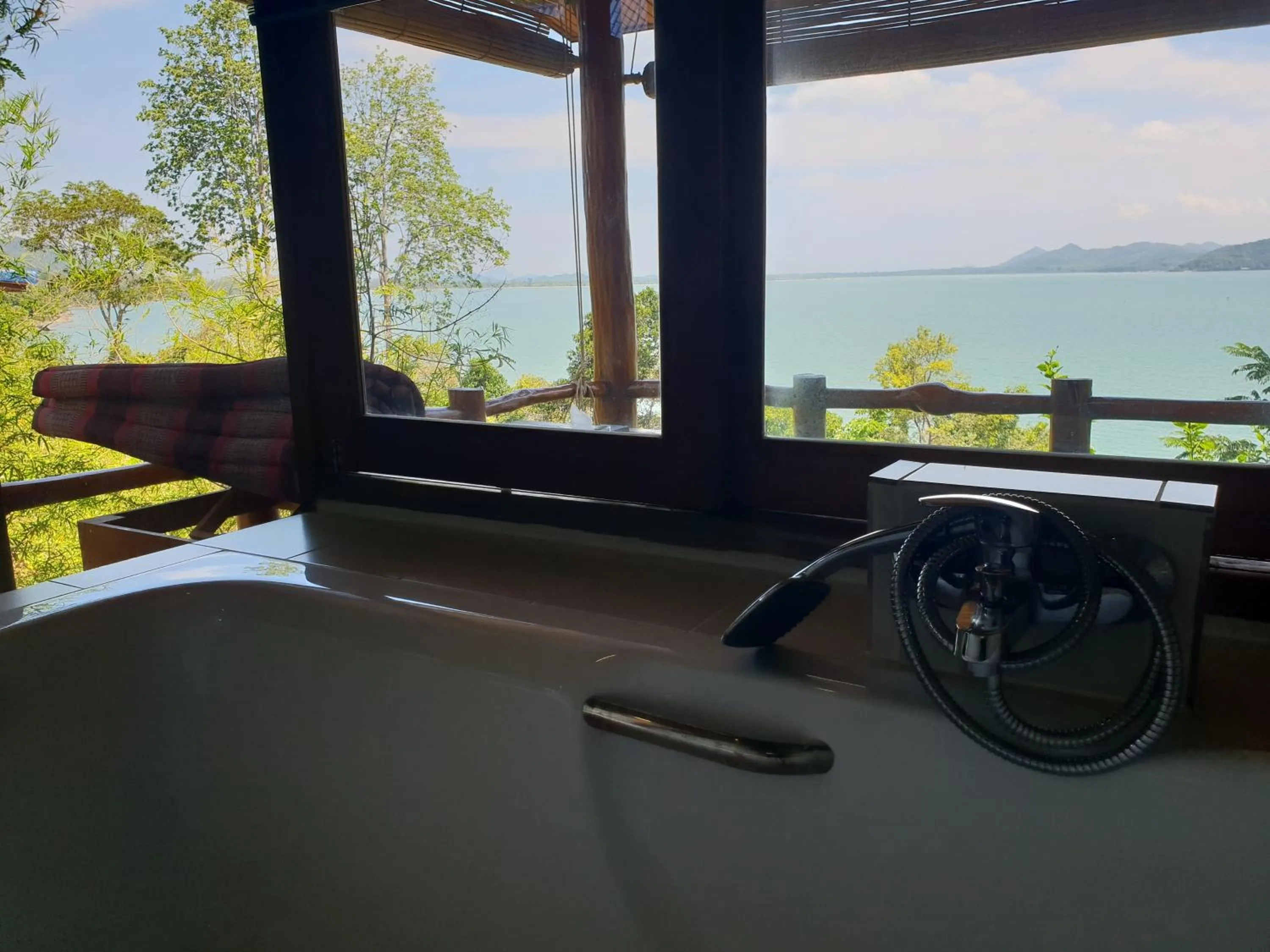 Esmeralda View Resort - SHA Extra Plus