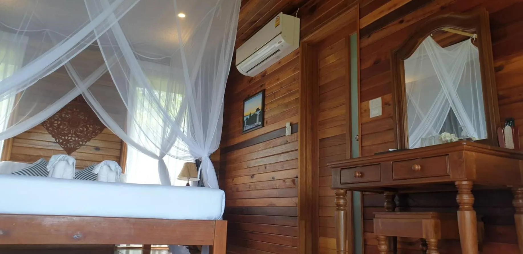 Bed in Esmeralda View Resort - SHA Extra Plus