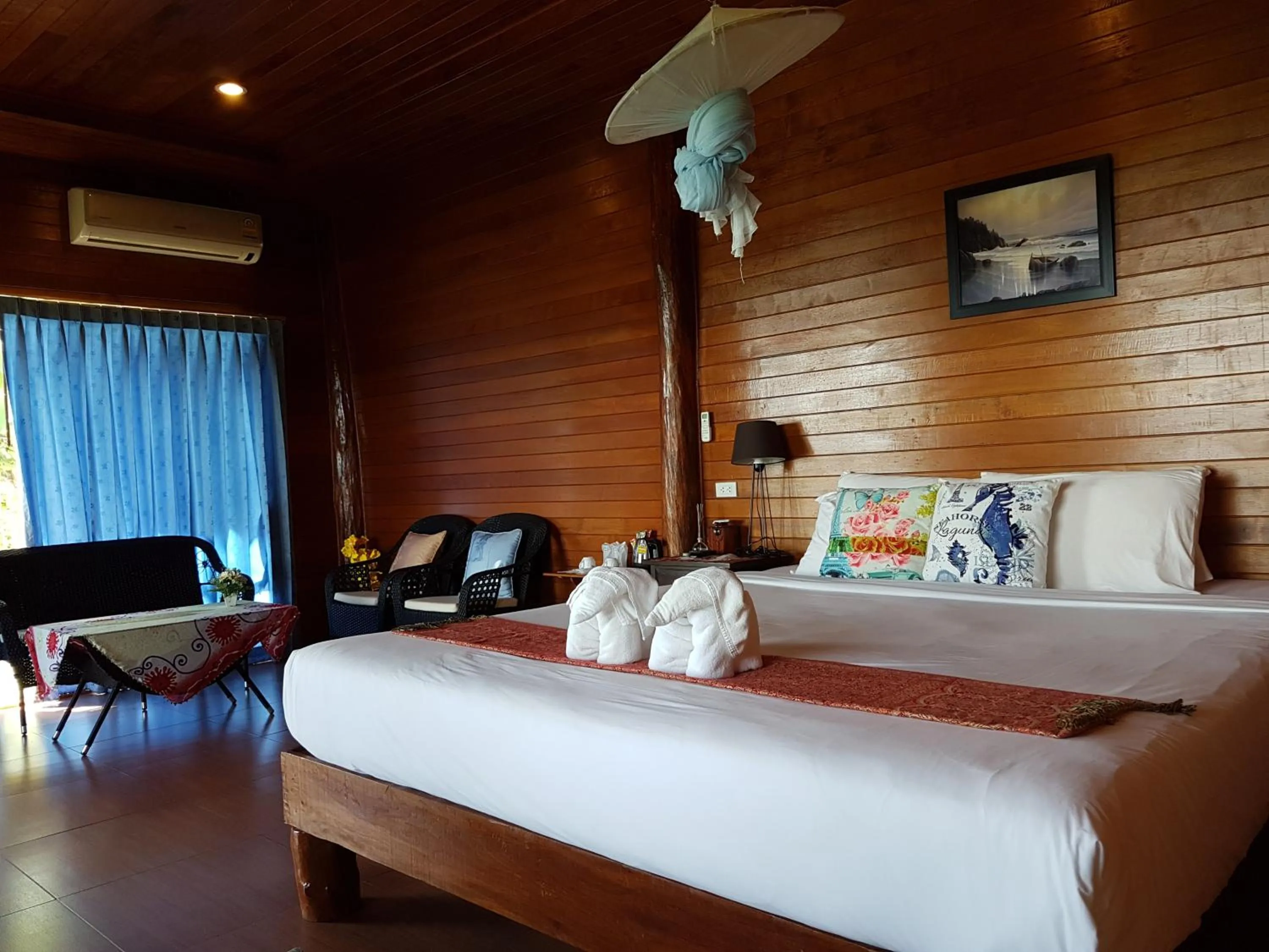 Bed in Esmeralda View Resort - SHA Extra Plus