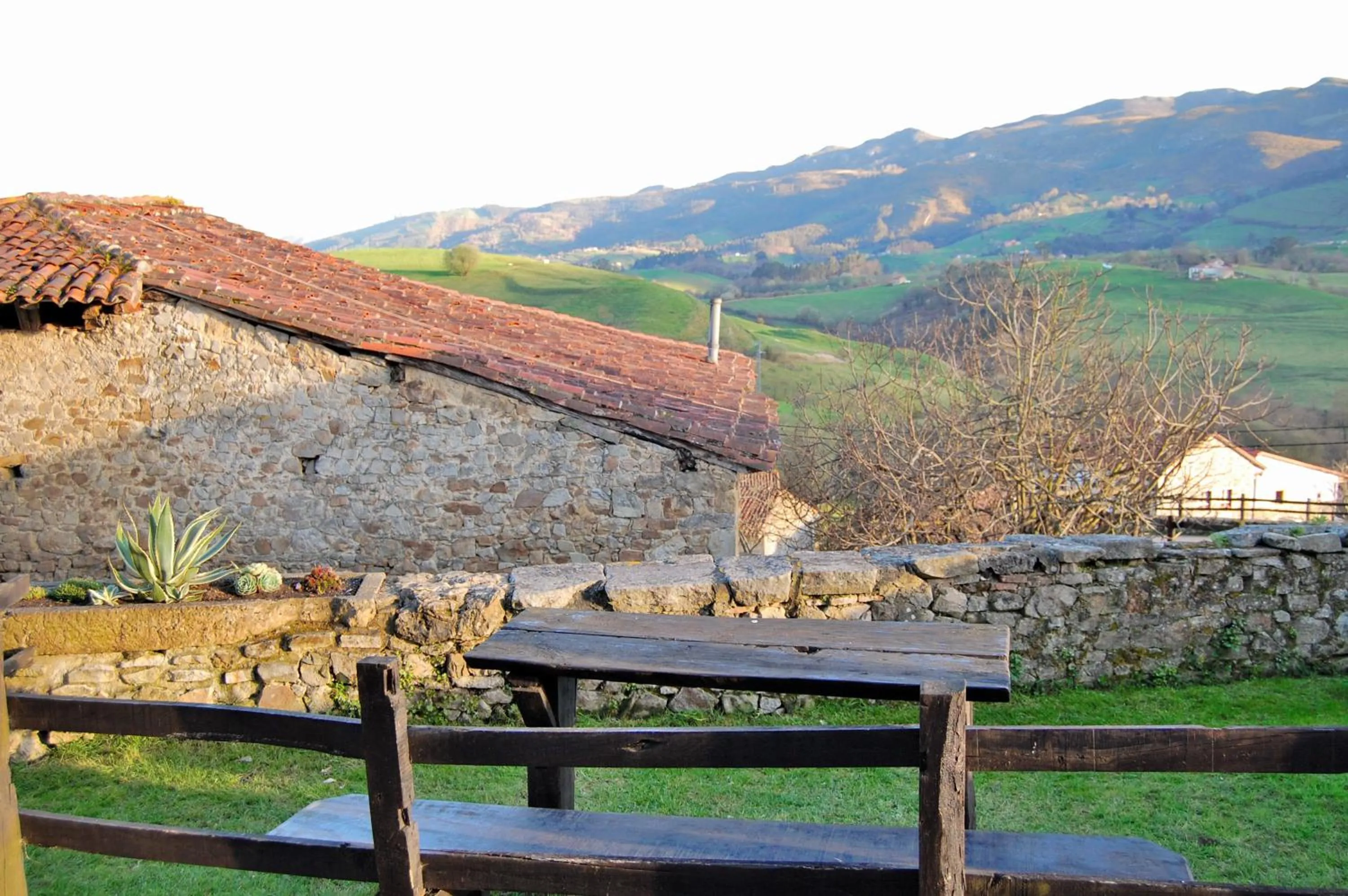 Facade/entrance in La Casona de Tresgrandas